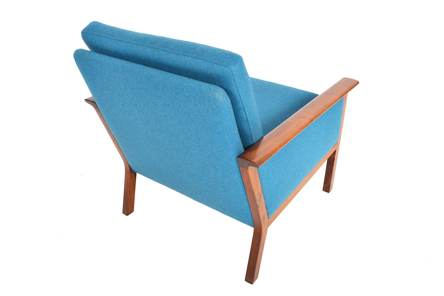 Danish Modern Cerulean Blue Lounge Chair in Brazilian Rosewood In Excellent Condition In Berkeley, CA