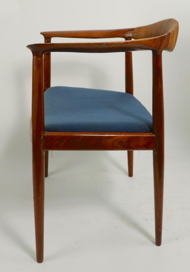 Classic Hans  Wegner Round Chair For Sale 5