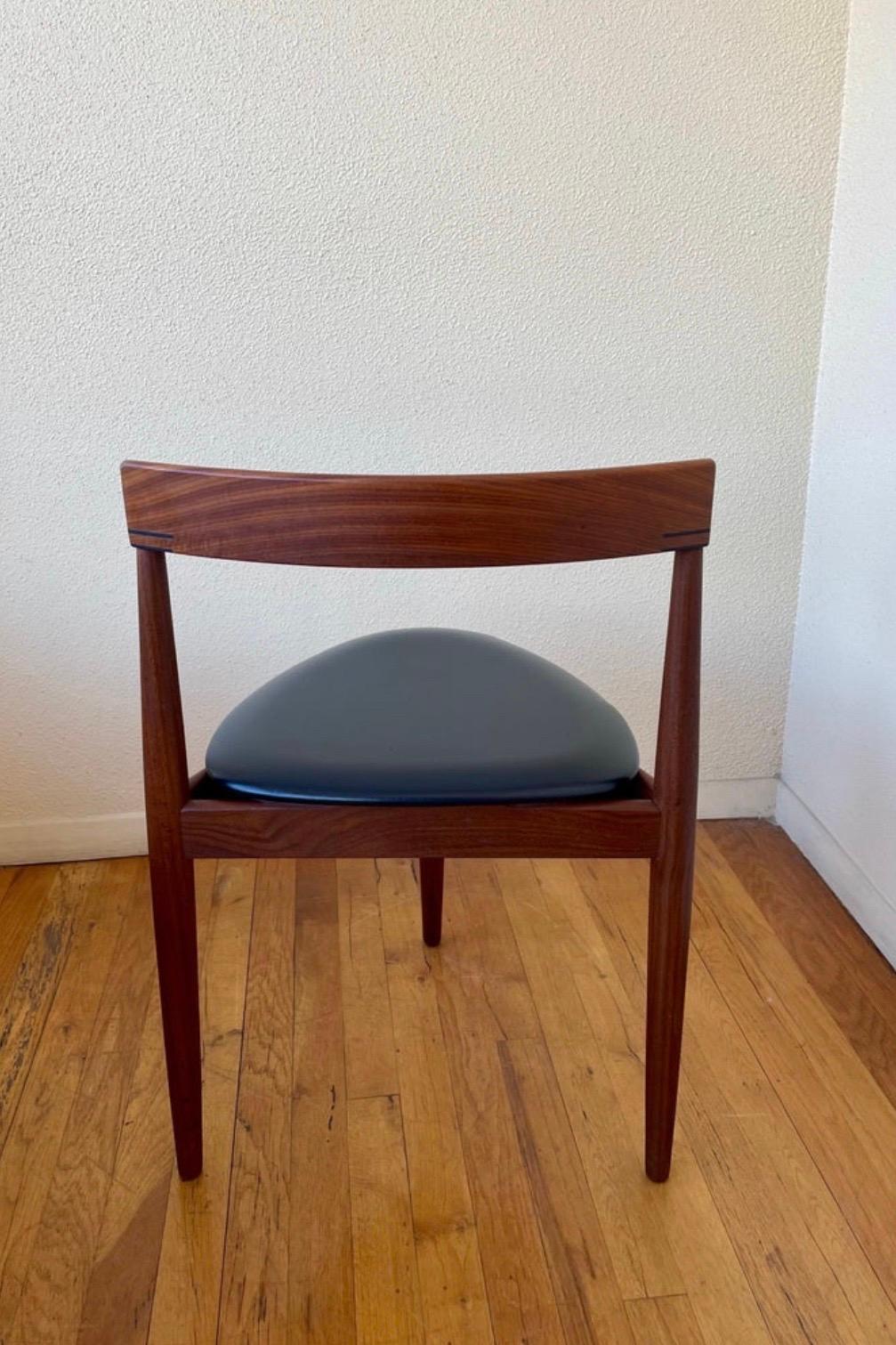 Naugahyde Danish Modern Chair Design by Hans Olsen for Frem Rojle