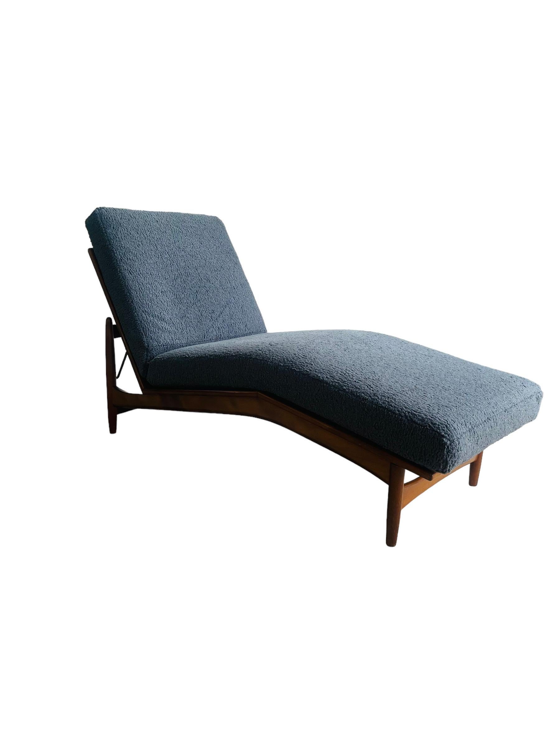 Mid-Century Modern Danish Modern Chaise Lounge by IB Kofod Larsen