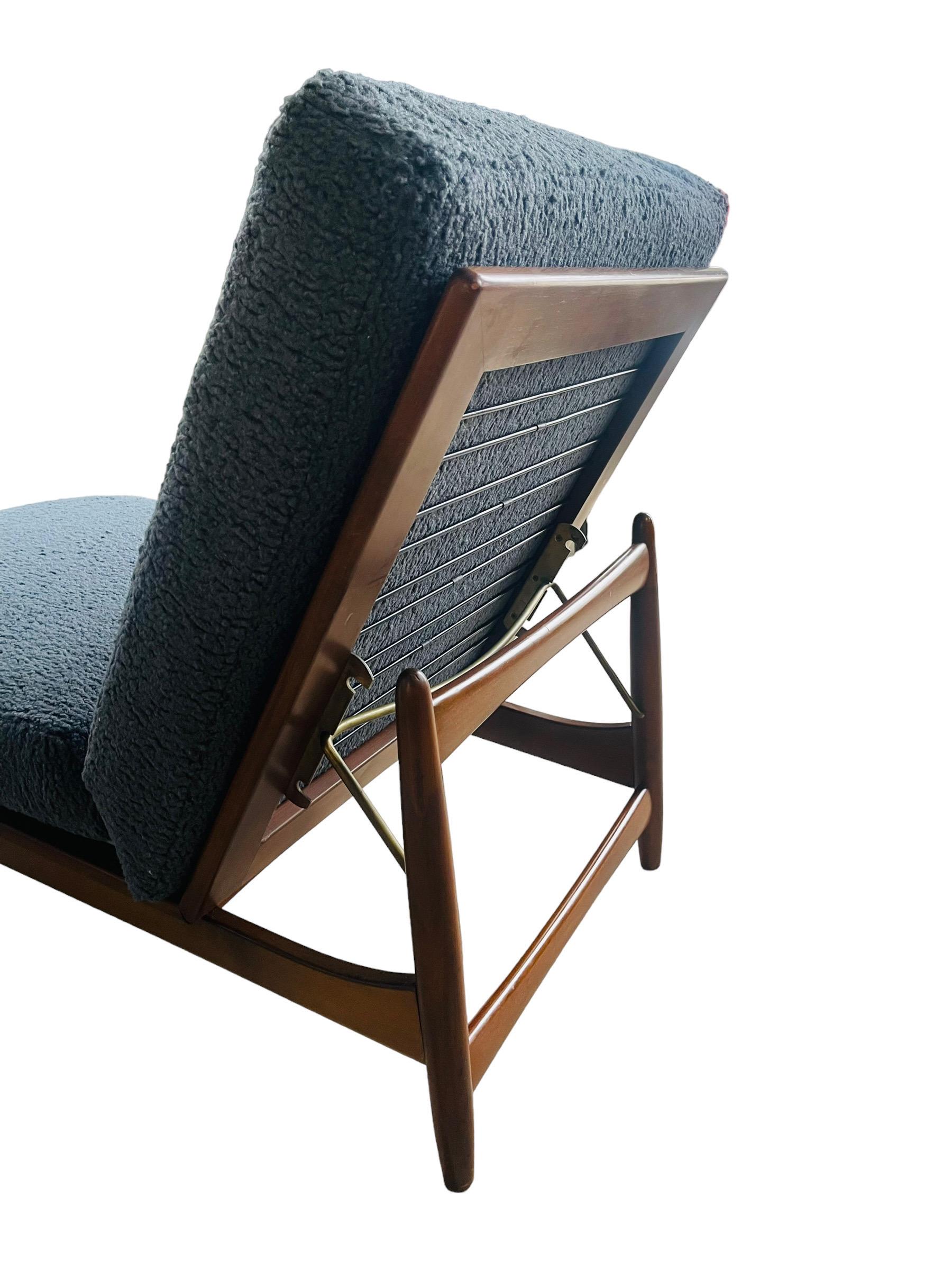 Danish Modern Chaise Lounge by IB Kofod Larsen 1