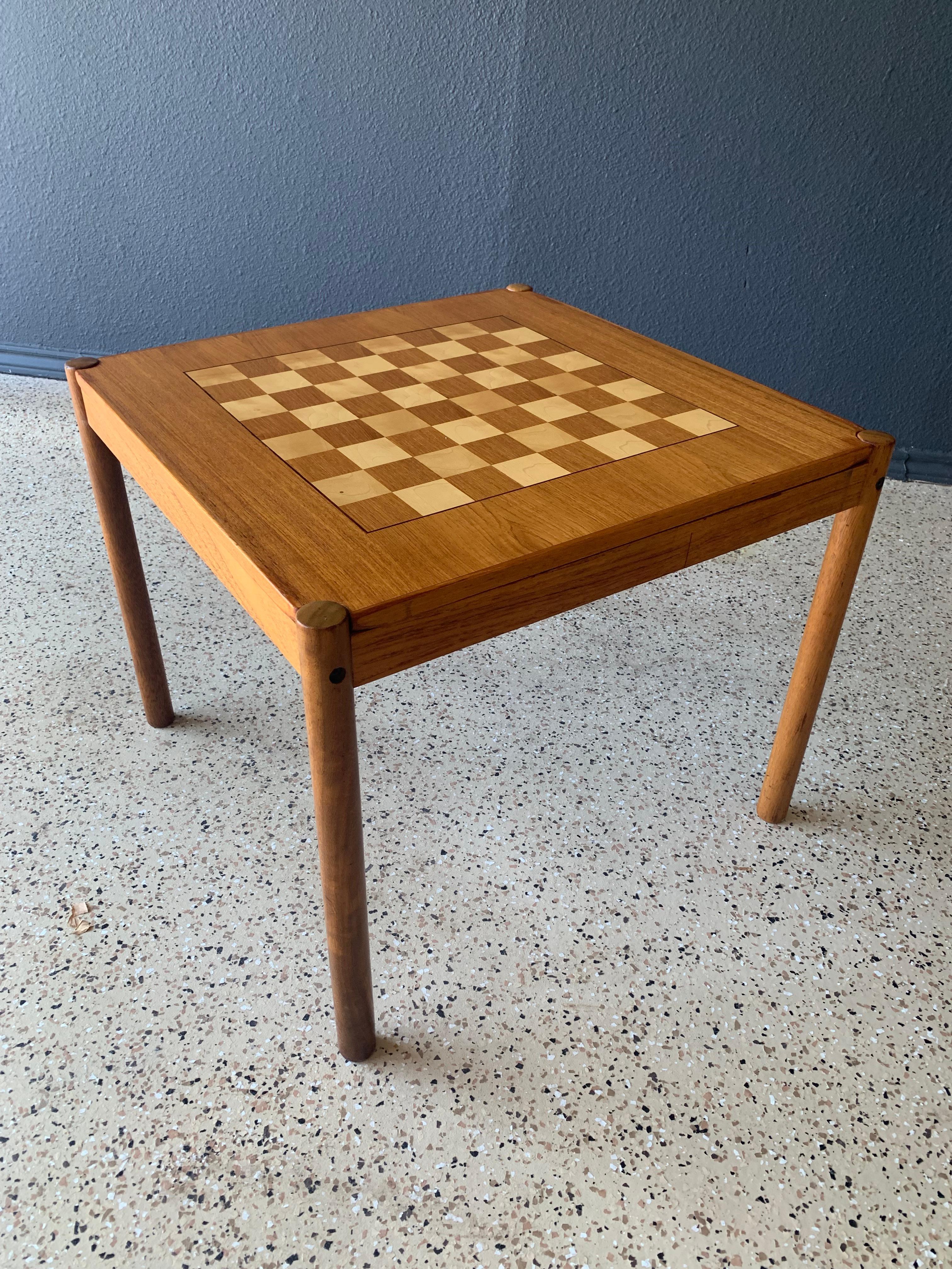 Danish Modern Chess and Backgammon Table by Georg Petersens In Good Condition For Sale In Denton, TX