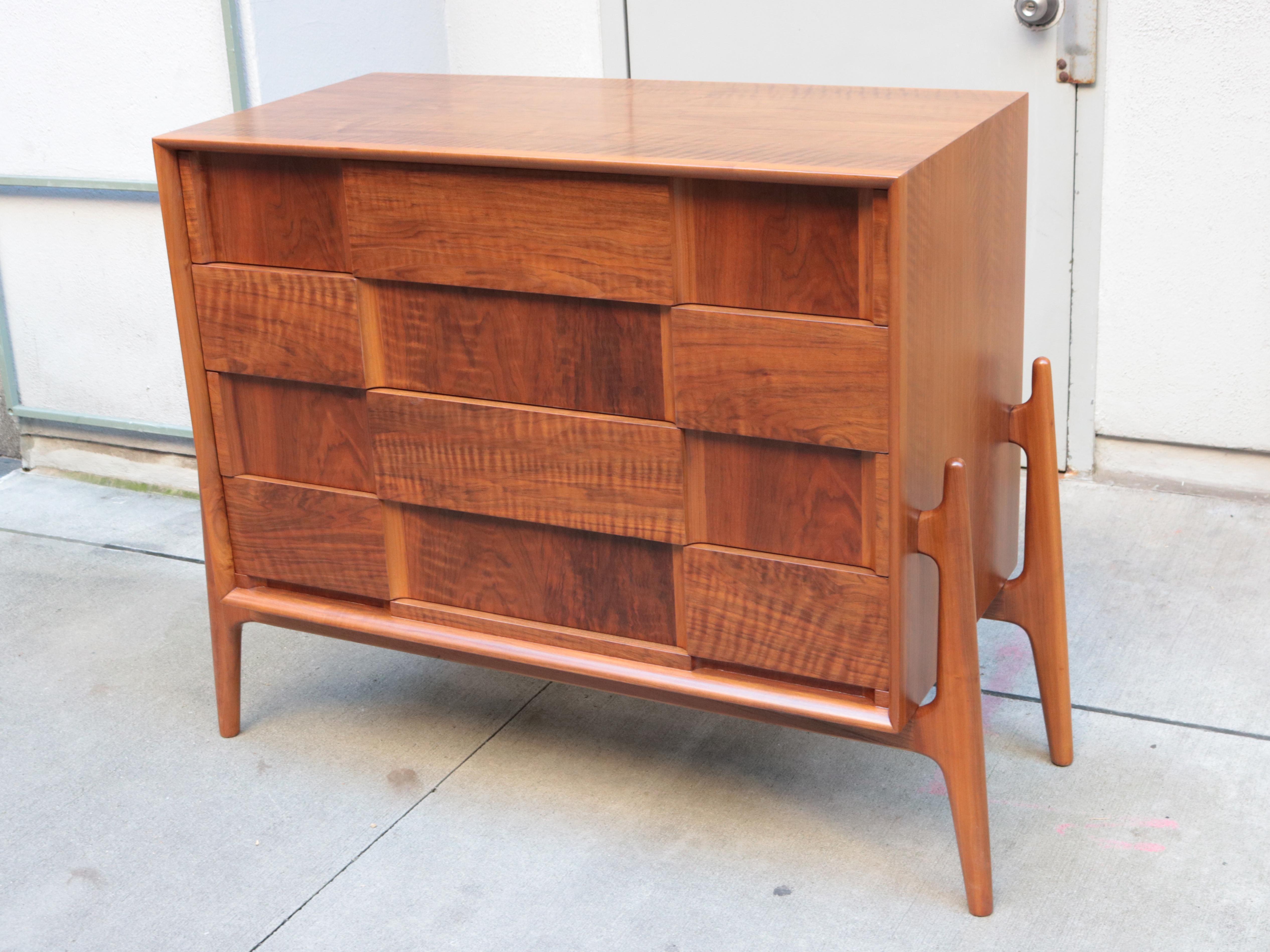 Danish Modern Chest of Drawers In Good Condition In New York, NY