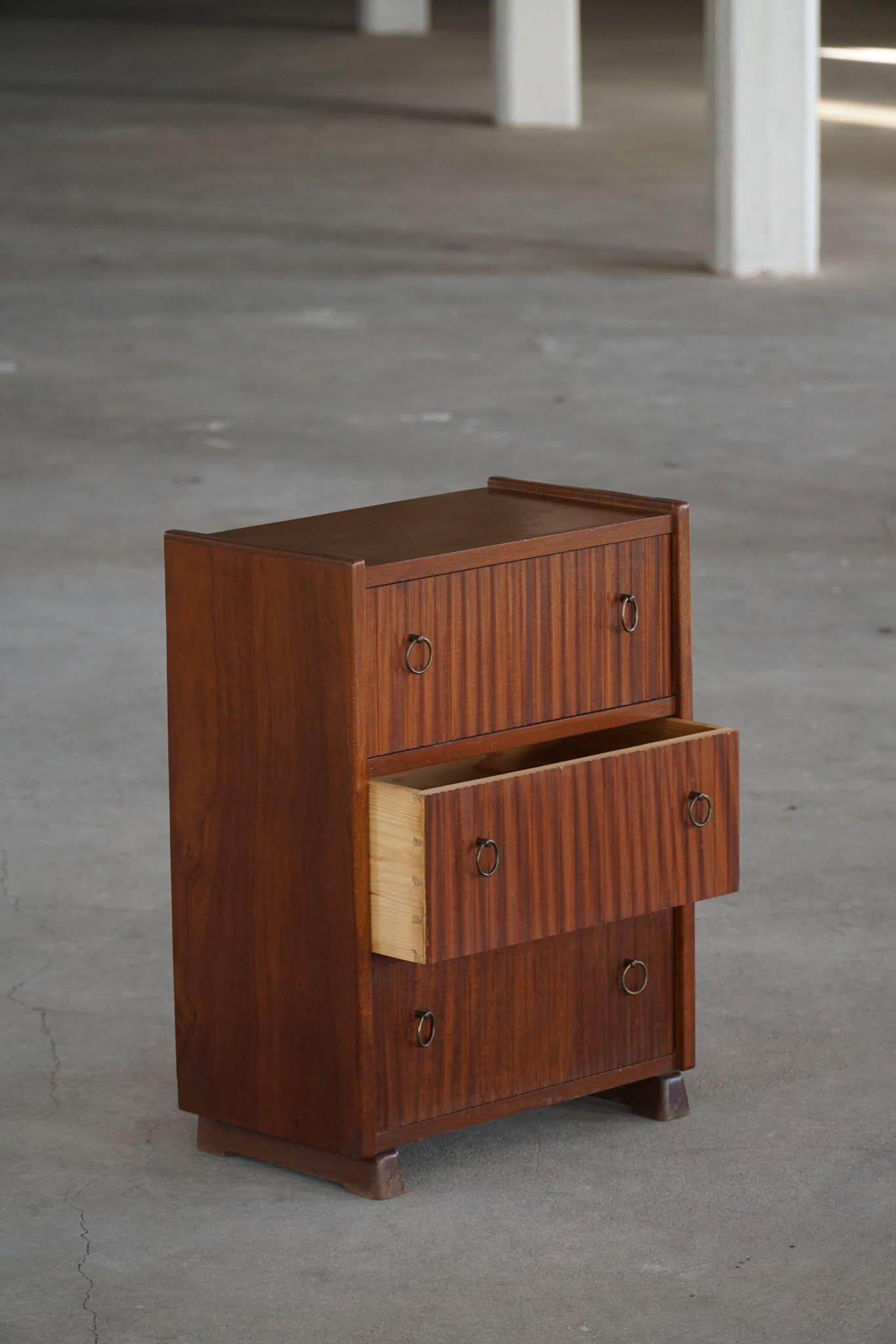 Cassettiera moderna danese in mogano, Frits Henningsen, anni '40 in vendita 3