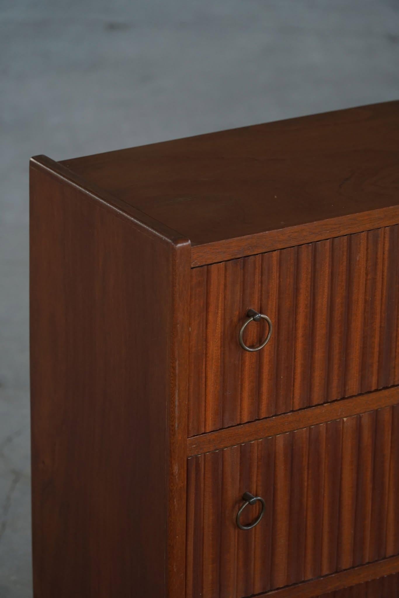 Cassettiera moderna danese in mogano, Frits Henningsen, anni '40 in vendita 6