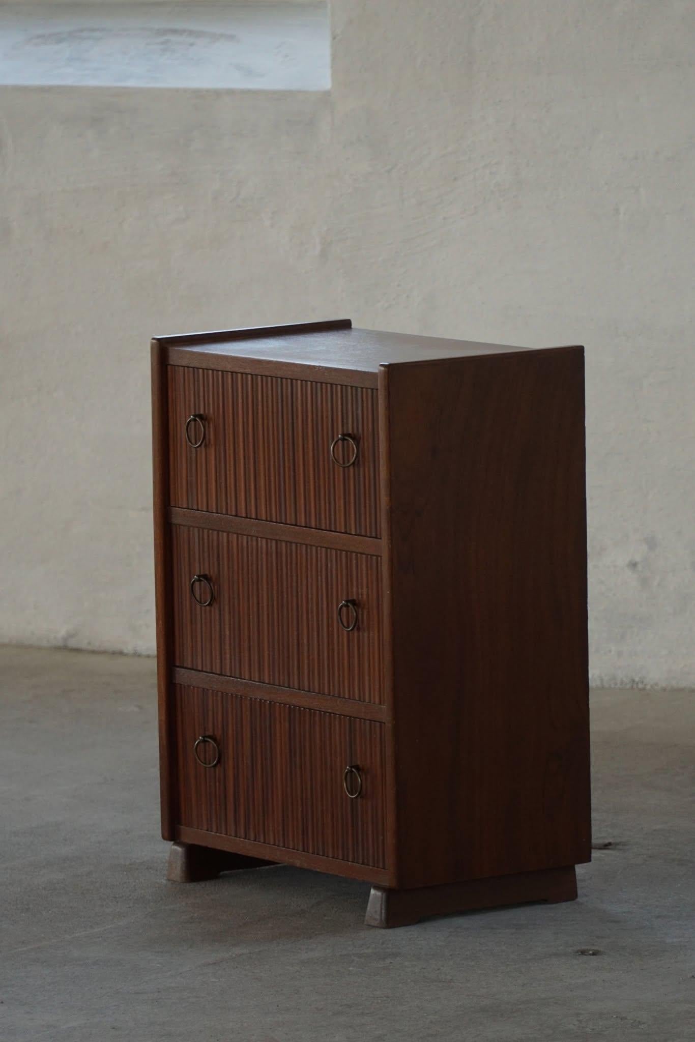 Cassettiera moderna danese in mogano, Frits Henningsen, anni '40 in vendita 12