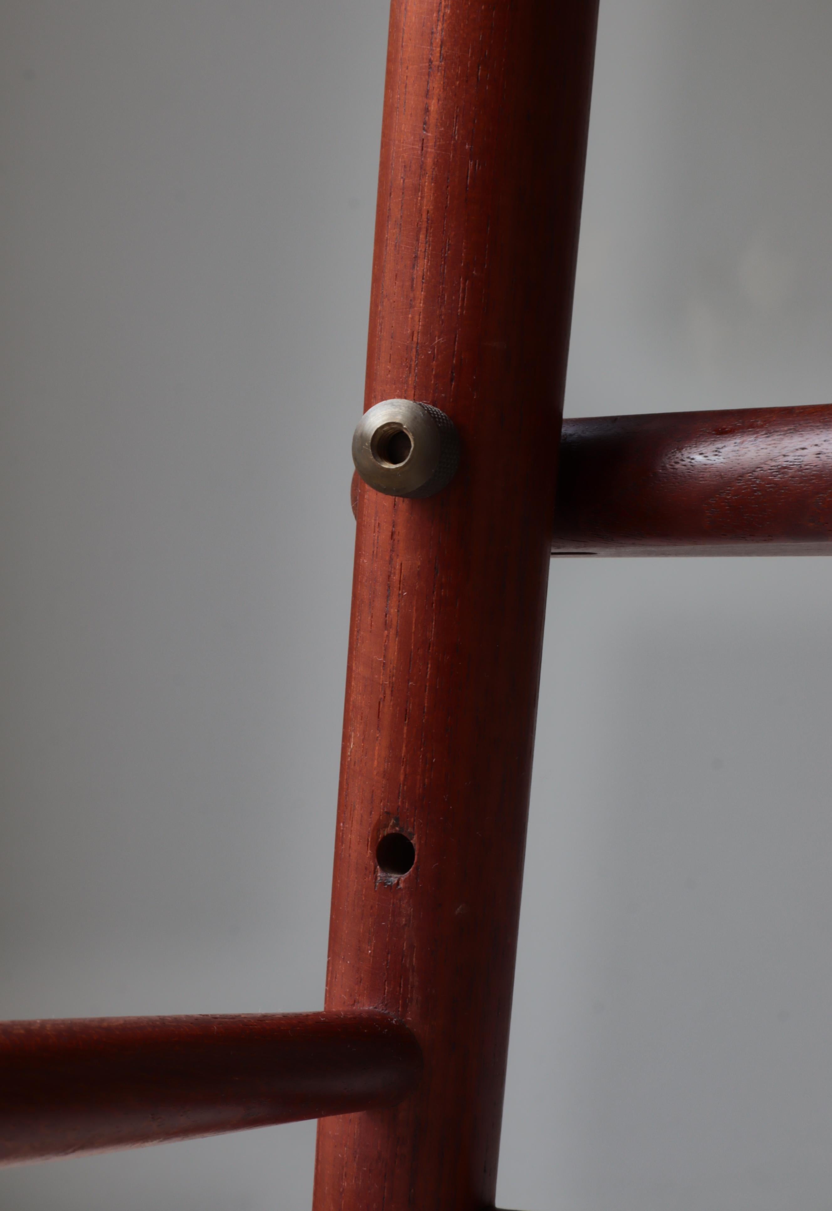 Danish Modern Children's Chair by Nanna Ditzel in Teakwood, Kolds Savværk, 1950s For Sale 7