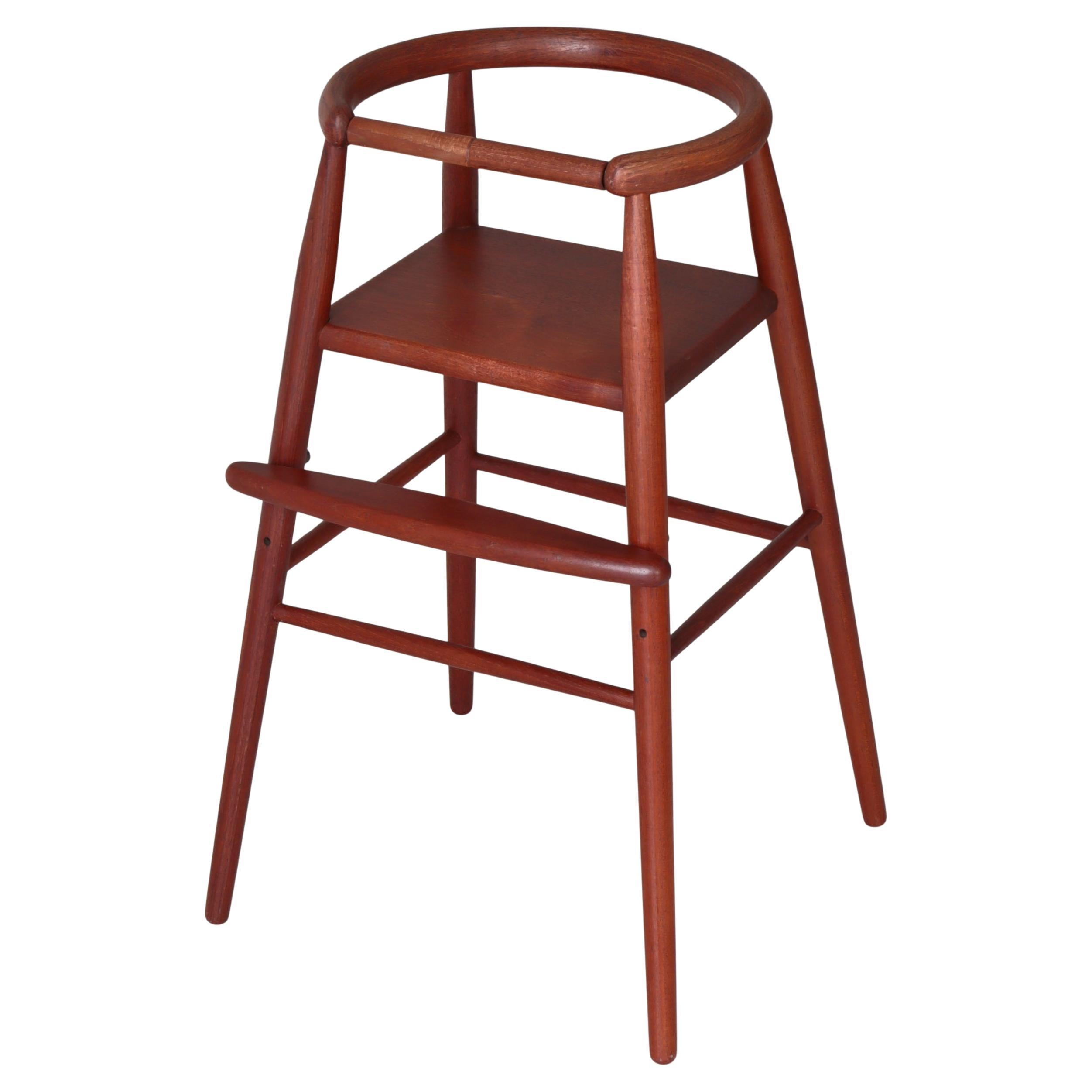 Danish Modern Children's Chair by Nanna Ditzel in Teakwood, Kolds Savværk, 1950s