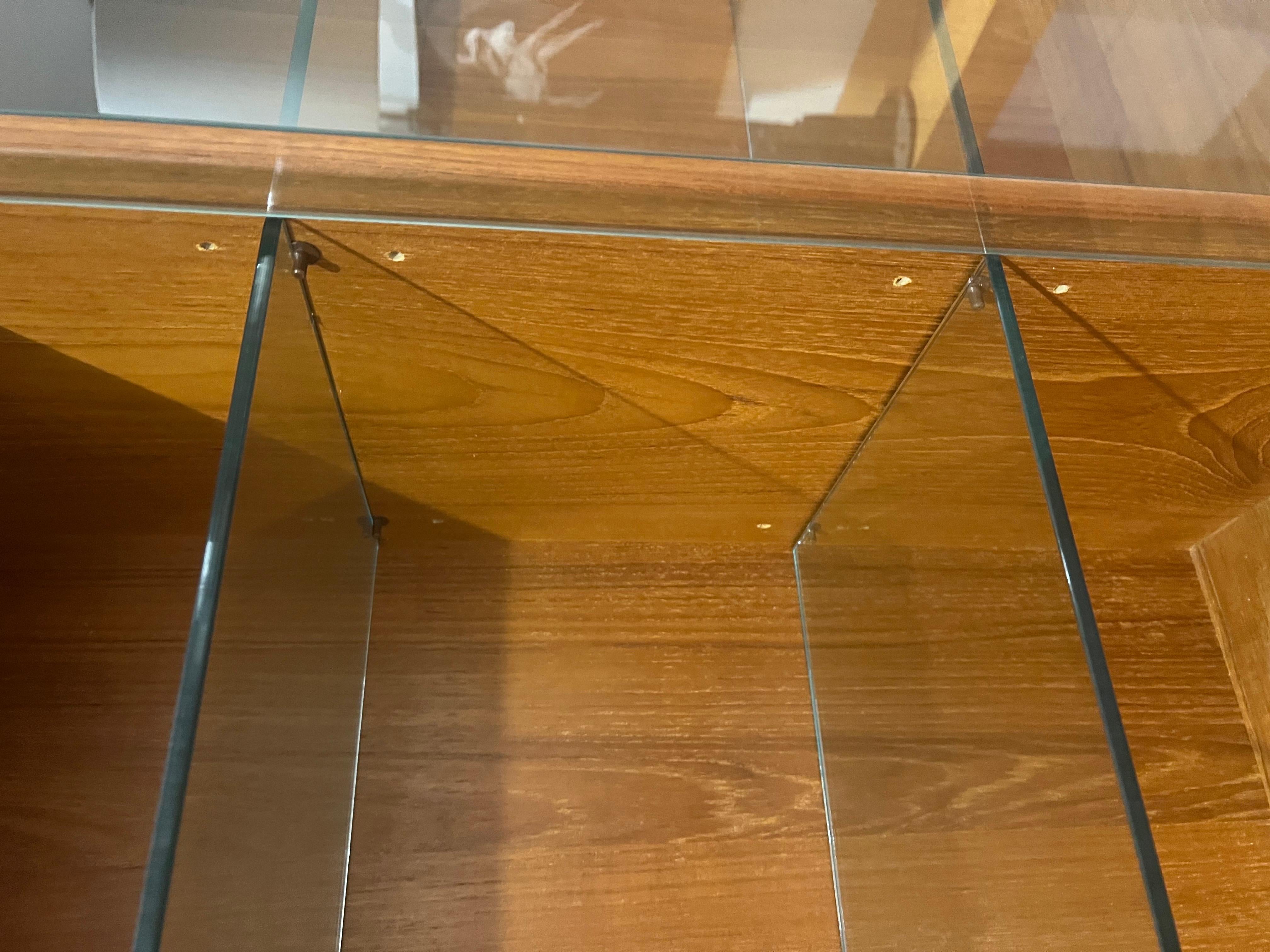 Danish Modern China Cabinet Credenza Glass doors & Shelves In Good Condition In San Diego, CA