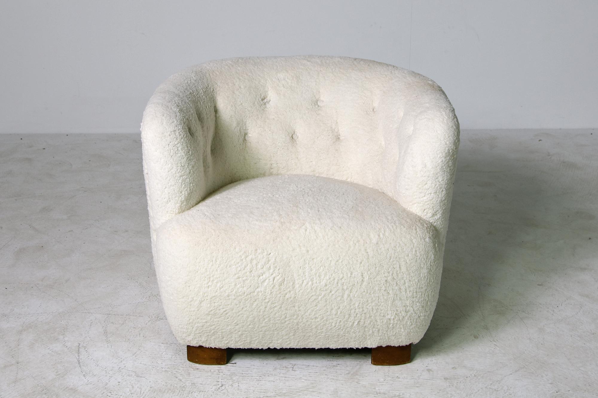 Danish Modern Clam Chair, Lounge, 1950s Teddy Fur & Leather, Sheepskin, Denmark 5