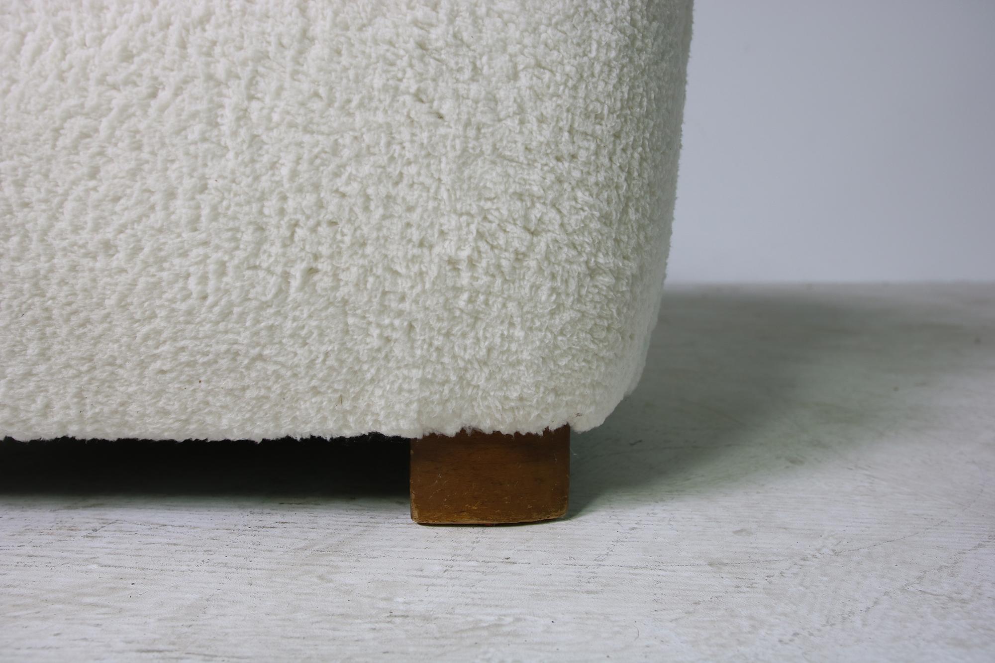 Danish Modern Clam Chair, Lounge, 1950s Teddy Fur & Leather, Sheepskin, Denmark 4
