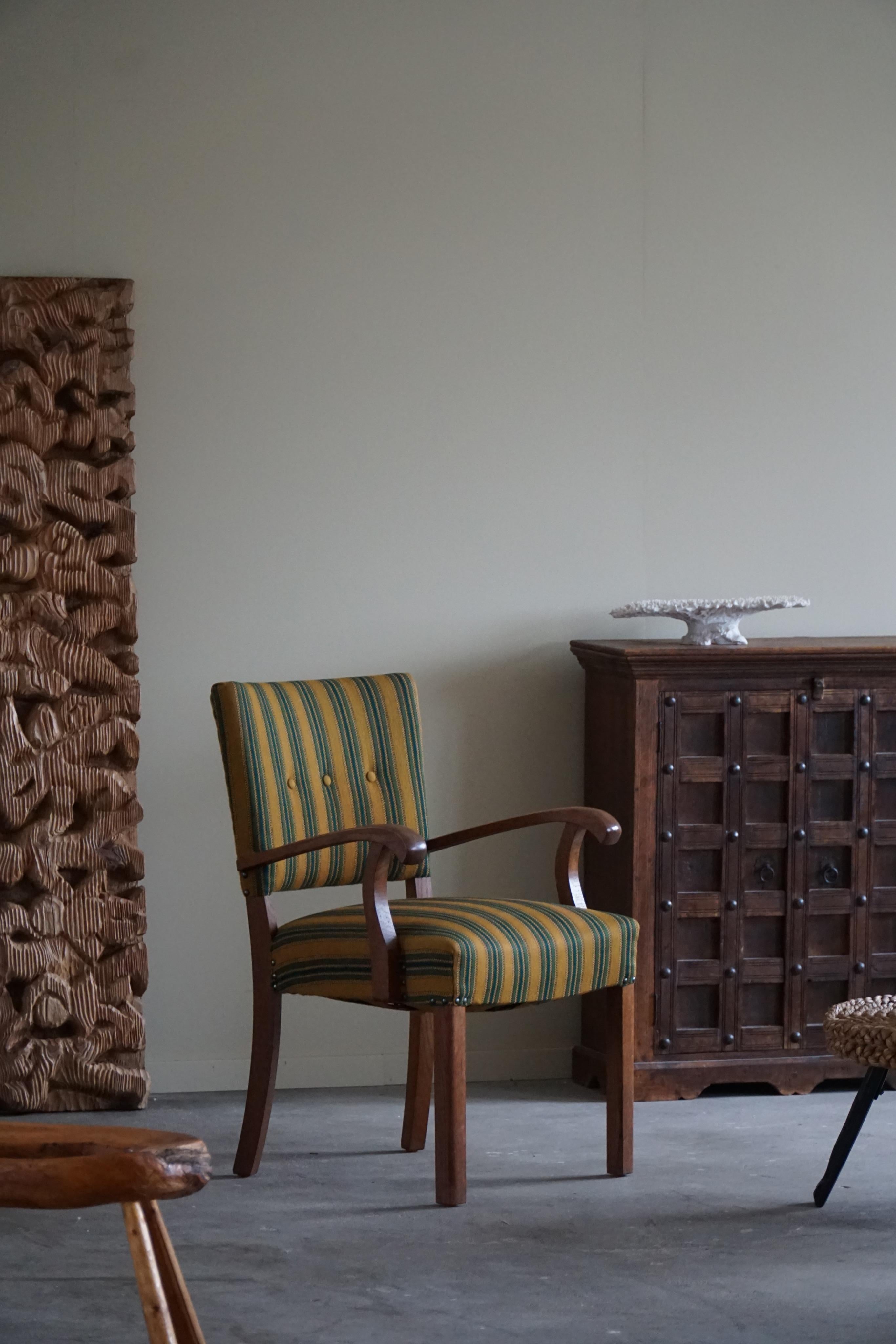 Divano classico moderno danese a due posti in Oak e tessuto, anni '30 2