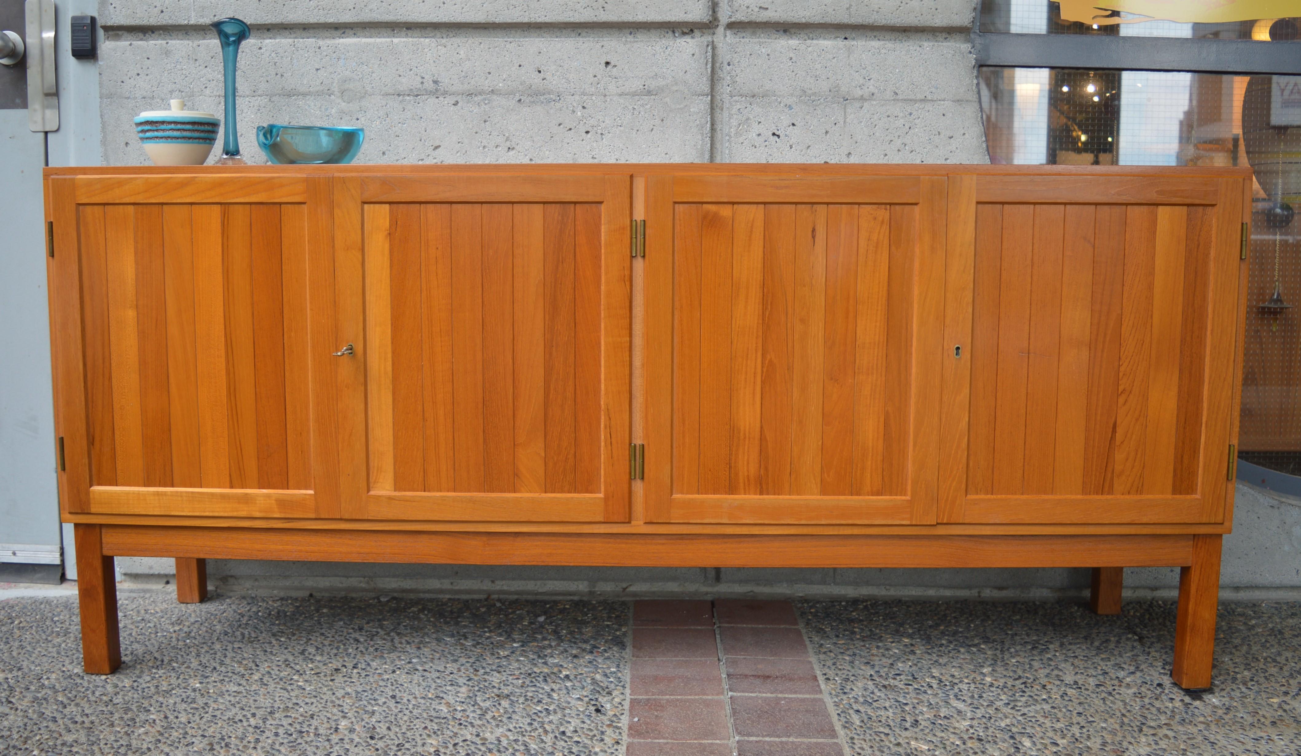 Danish Modern Completely Solid Teak 4-Door Credenza or Sideboard For Sale 3