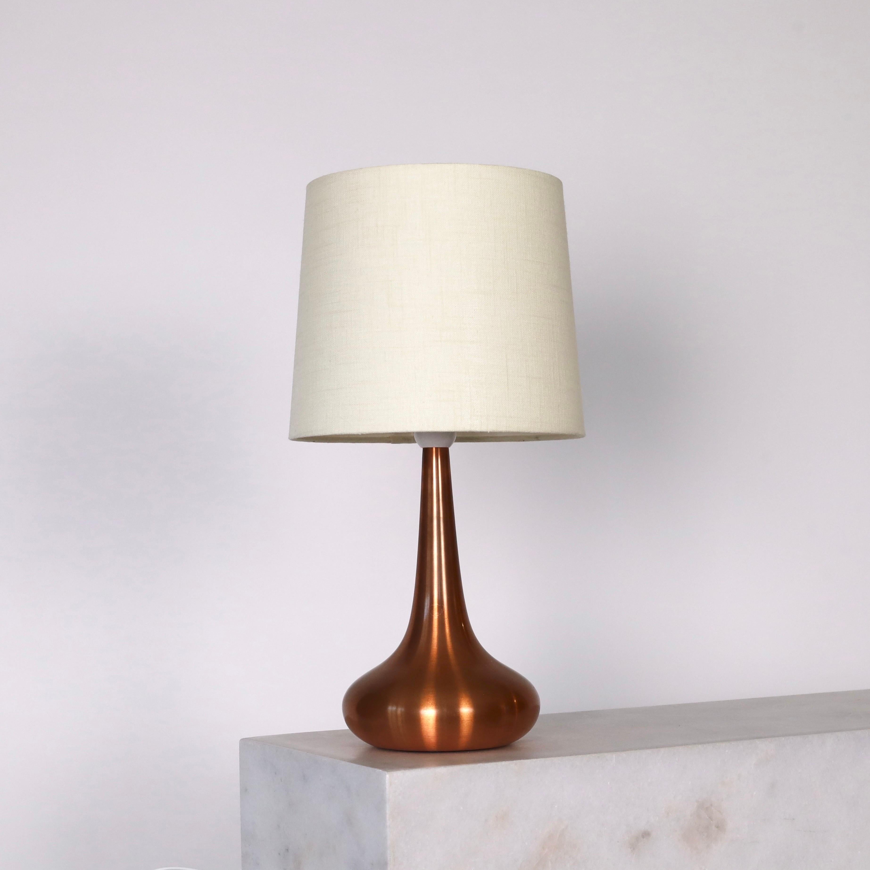 Lampada da tavolo moderna danese in rame di Jo Hammerborg, anni '60, Danimarca in vendita 6