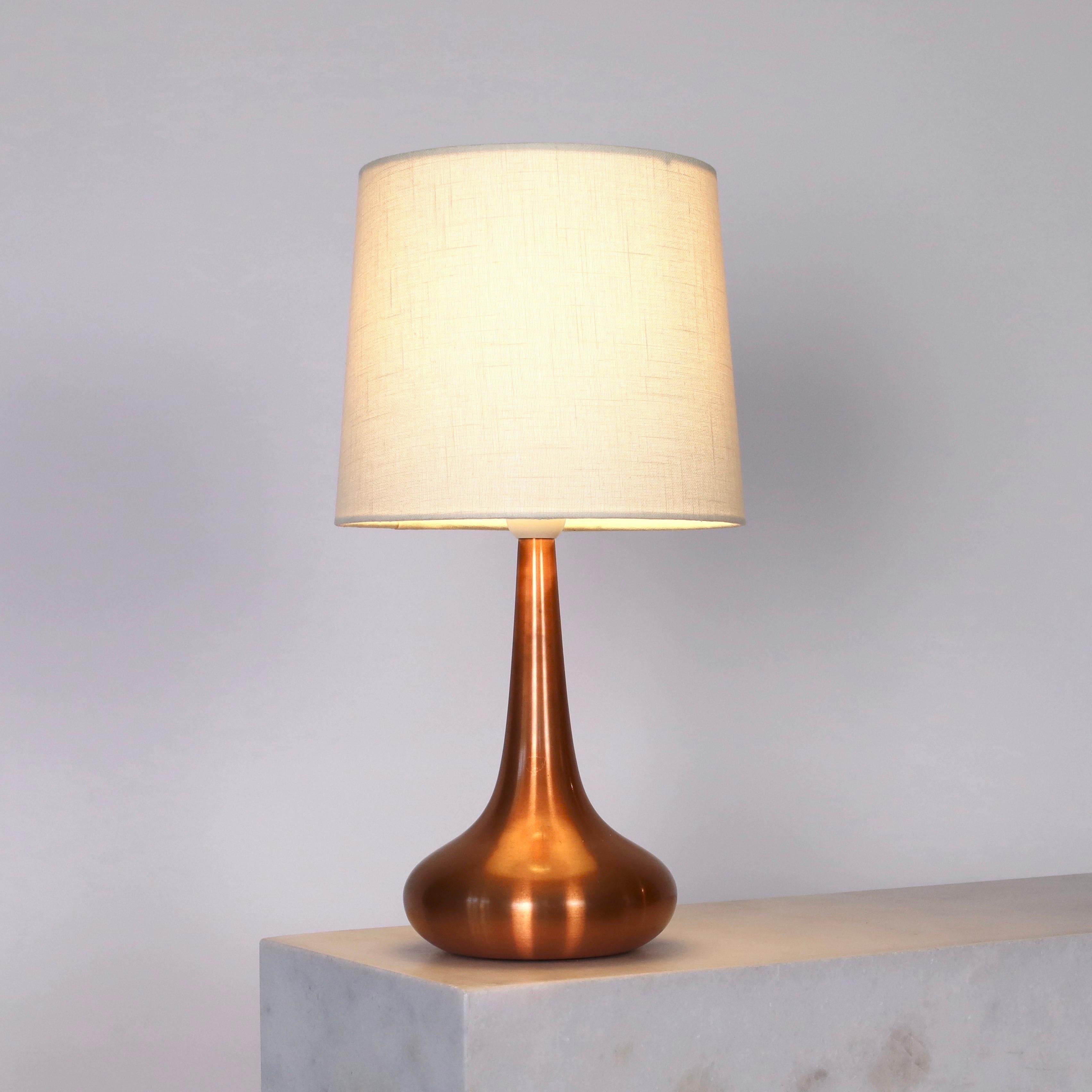 Lampada da tavolo moderna danese in rame di Jo Hammerborg, anni '60, Danimarca in vendita 7