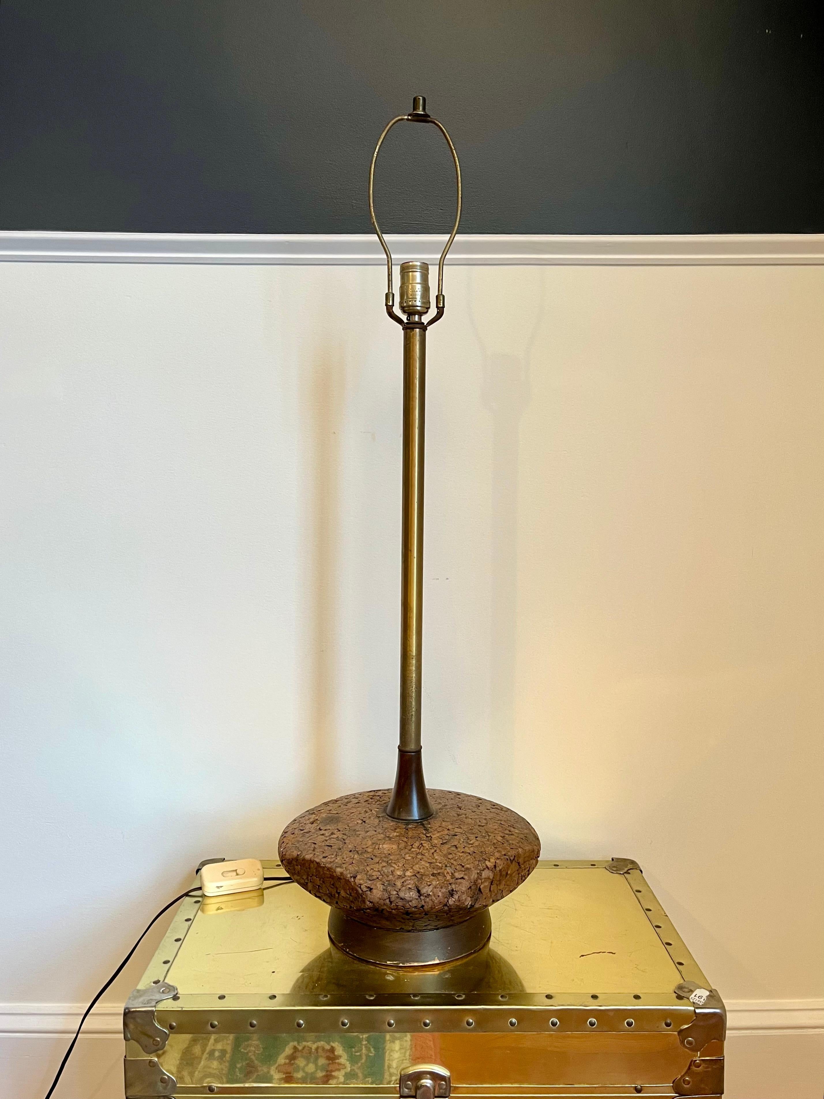 Striking Sculptural Danish Modern Lamp in Cork and Walnut Wood base. Manufactures label, LYNARD of CALIFORNIA and SEPTOR. Streamline appearance. Totally mid century mod.
Original Unrestored Vintage Condition. Please refer to the images.