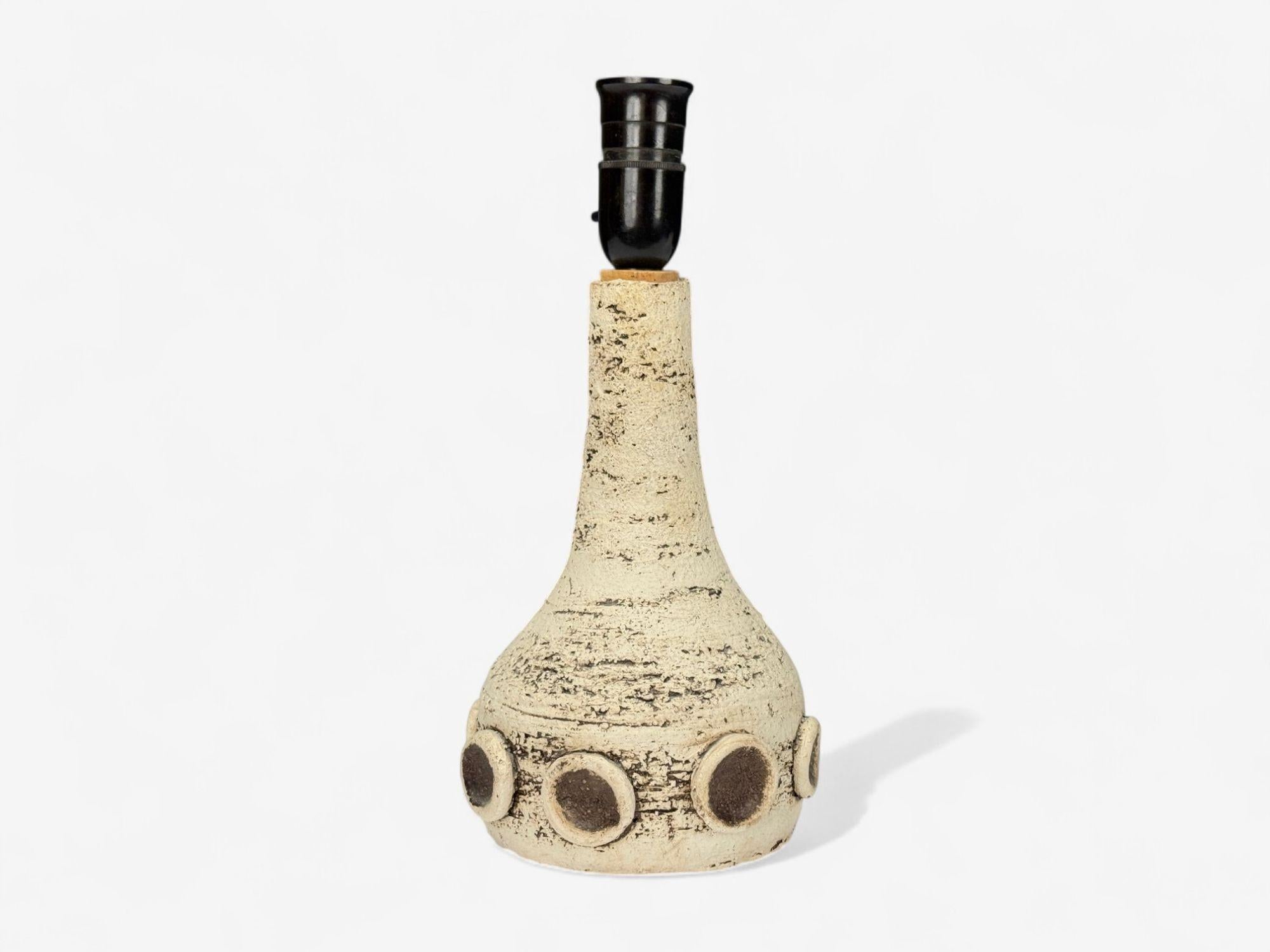 Danish Modern, Crackle Stoneware, Table Lamp, Denmark, 1970s In Good Condition For Sale In Manhasset, NY