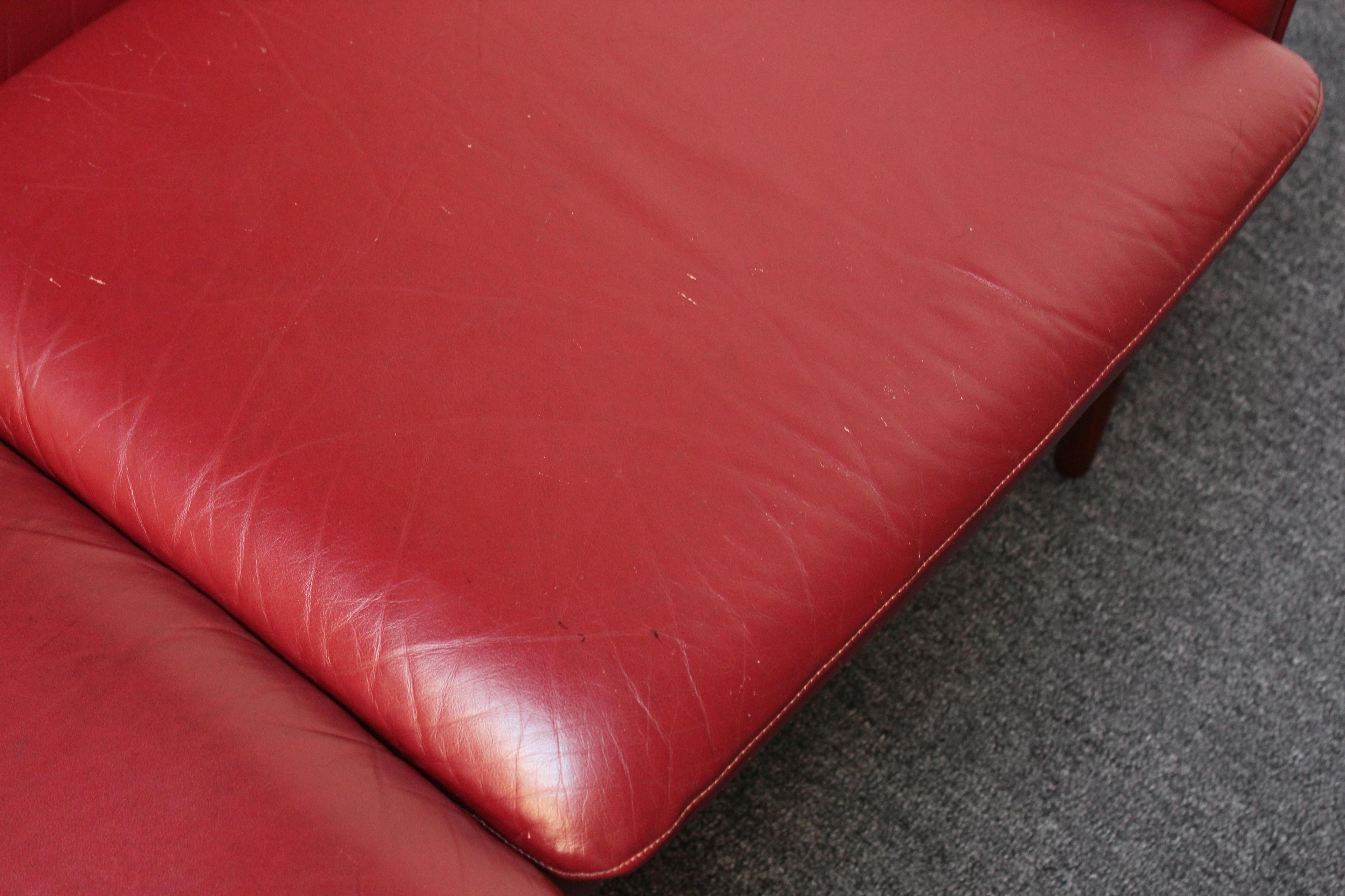 Danish Modern Cranberry Leather Settee by Hans Olsen For Sale 11