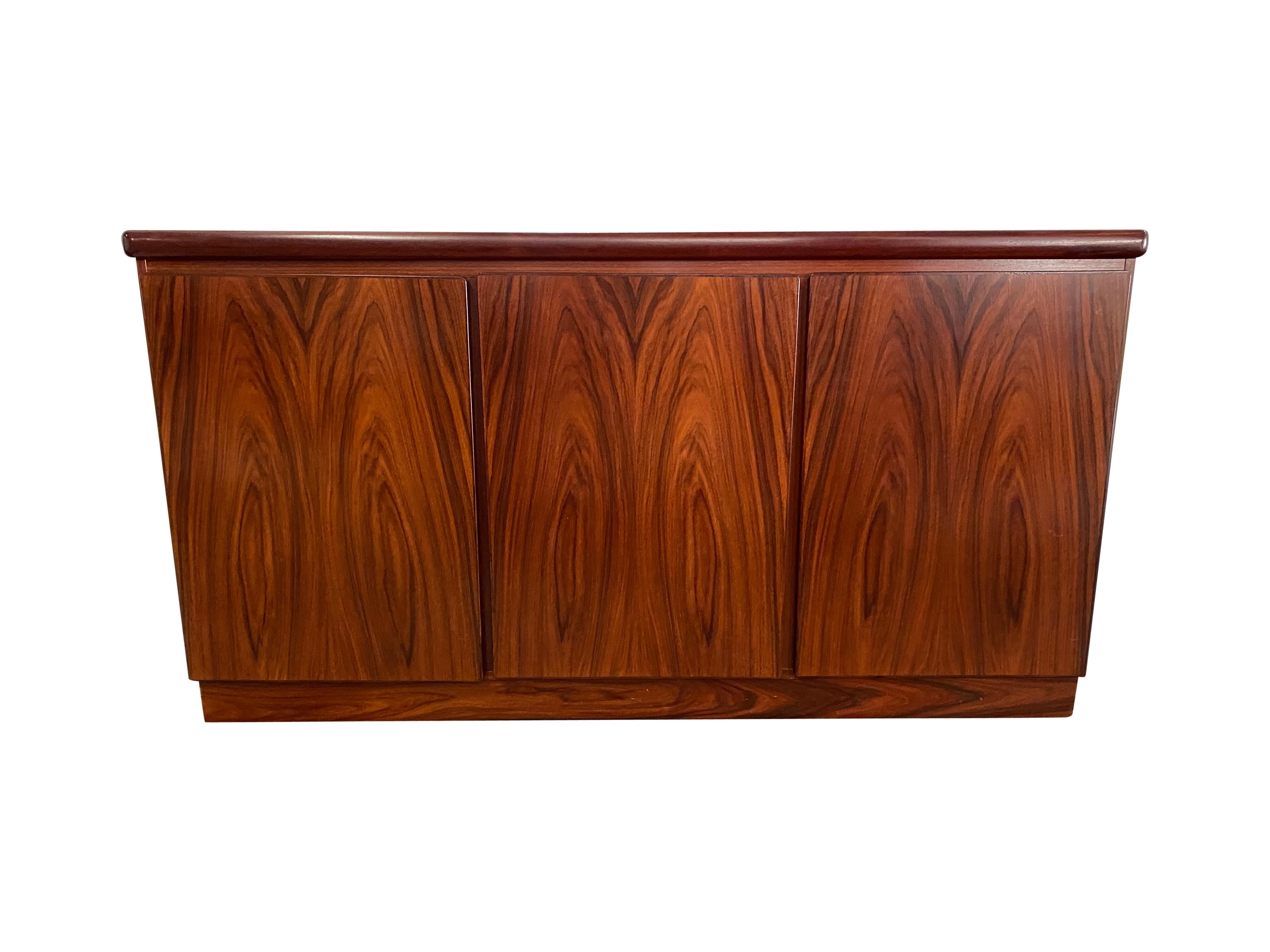 Danish Modern Credenza in Rosewood by Rasmus Furniture In Good Condition In Brooklyn, NY