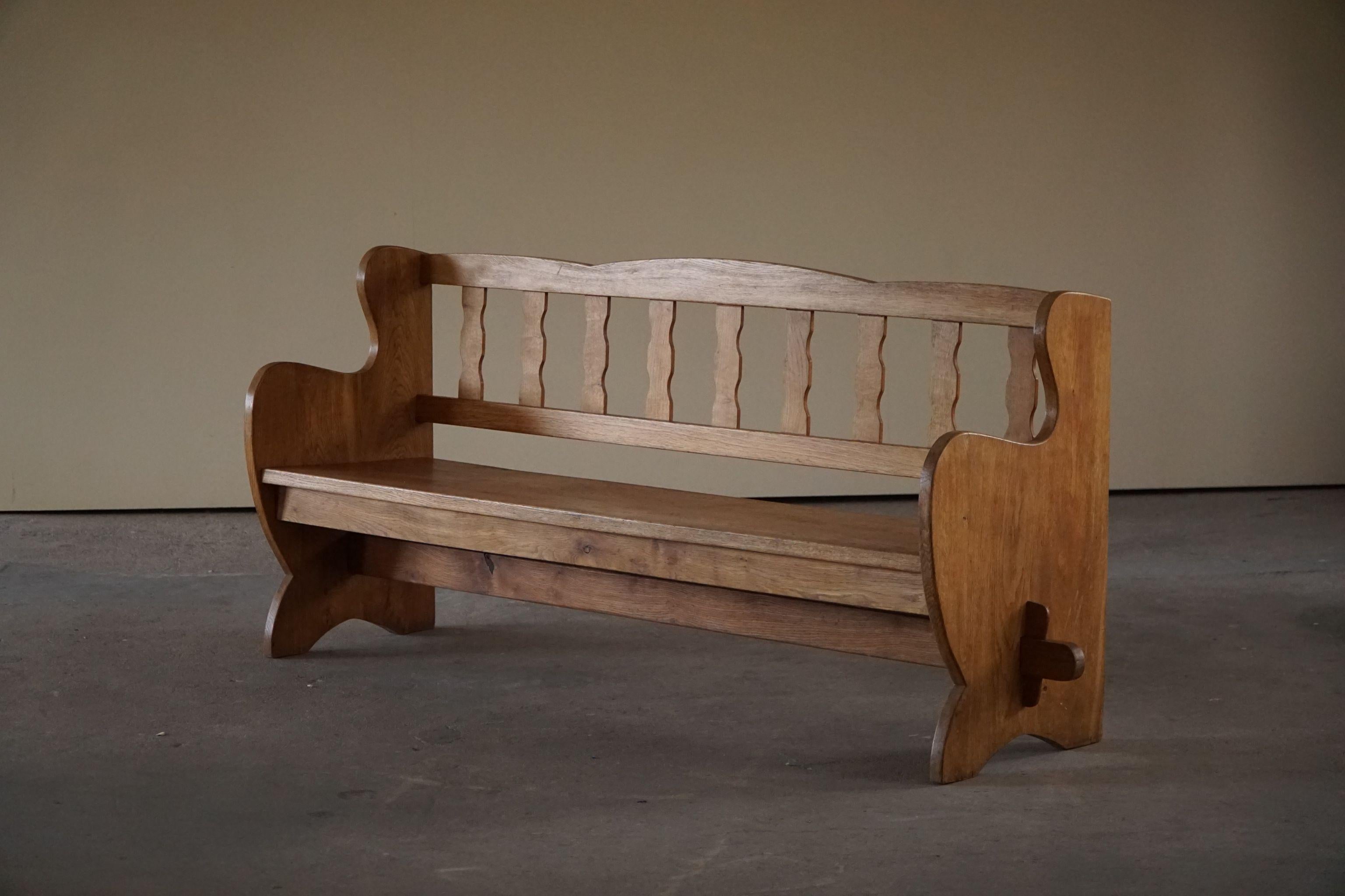 Danish Modern Curved Brutalist Bench in Solid Oak, Made in 1950s 5
