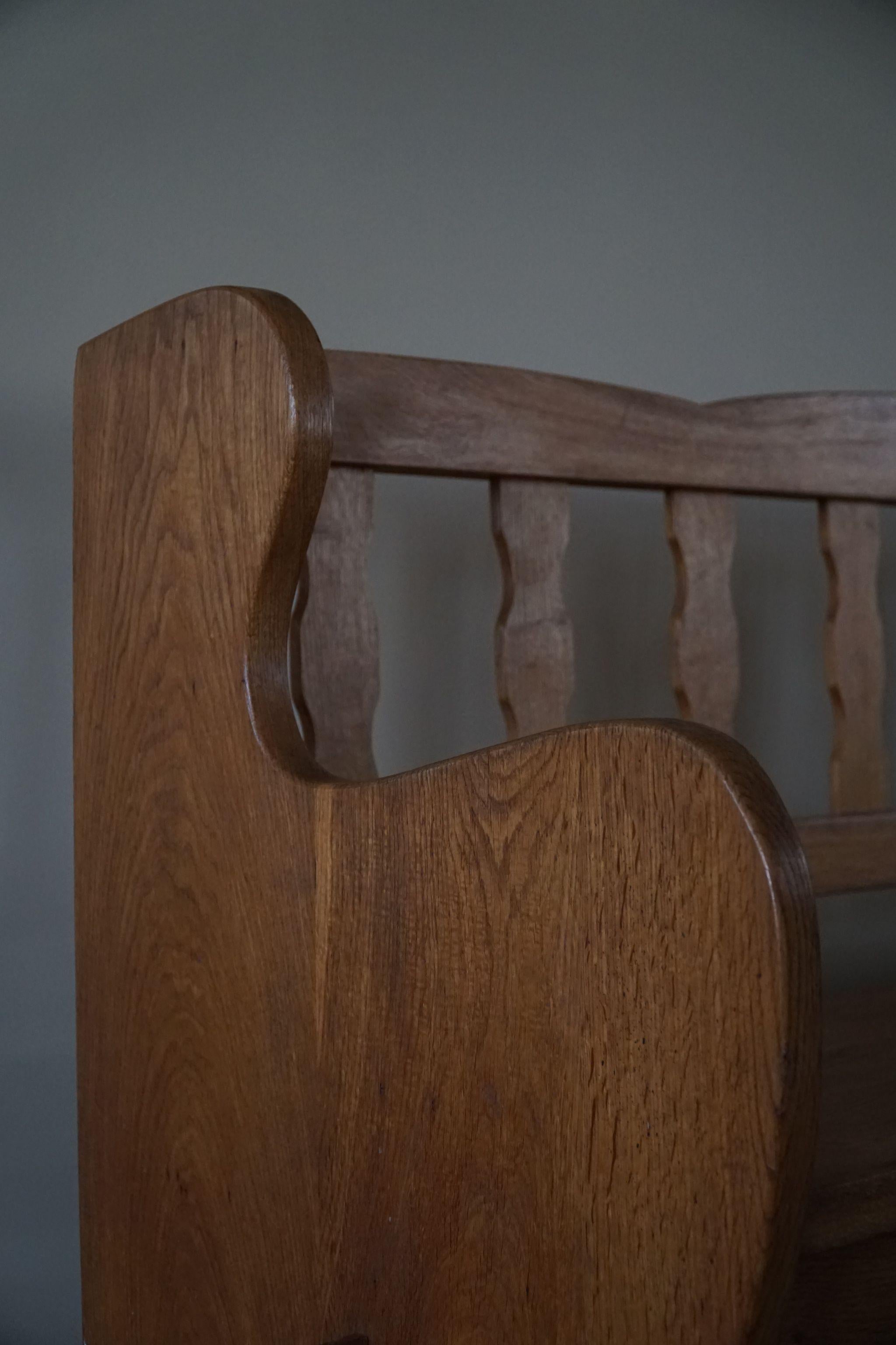 Danish Modern Curved Brutalist Bench in Solid Oak, Made in 1950s 7