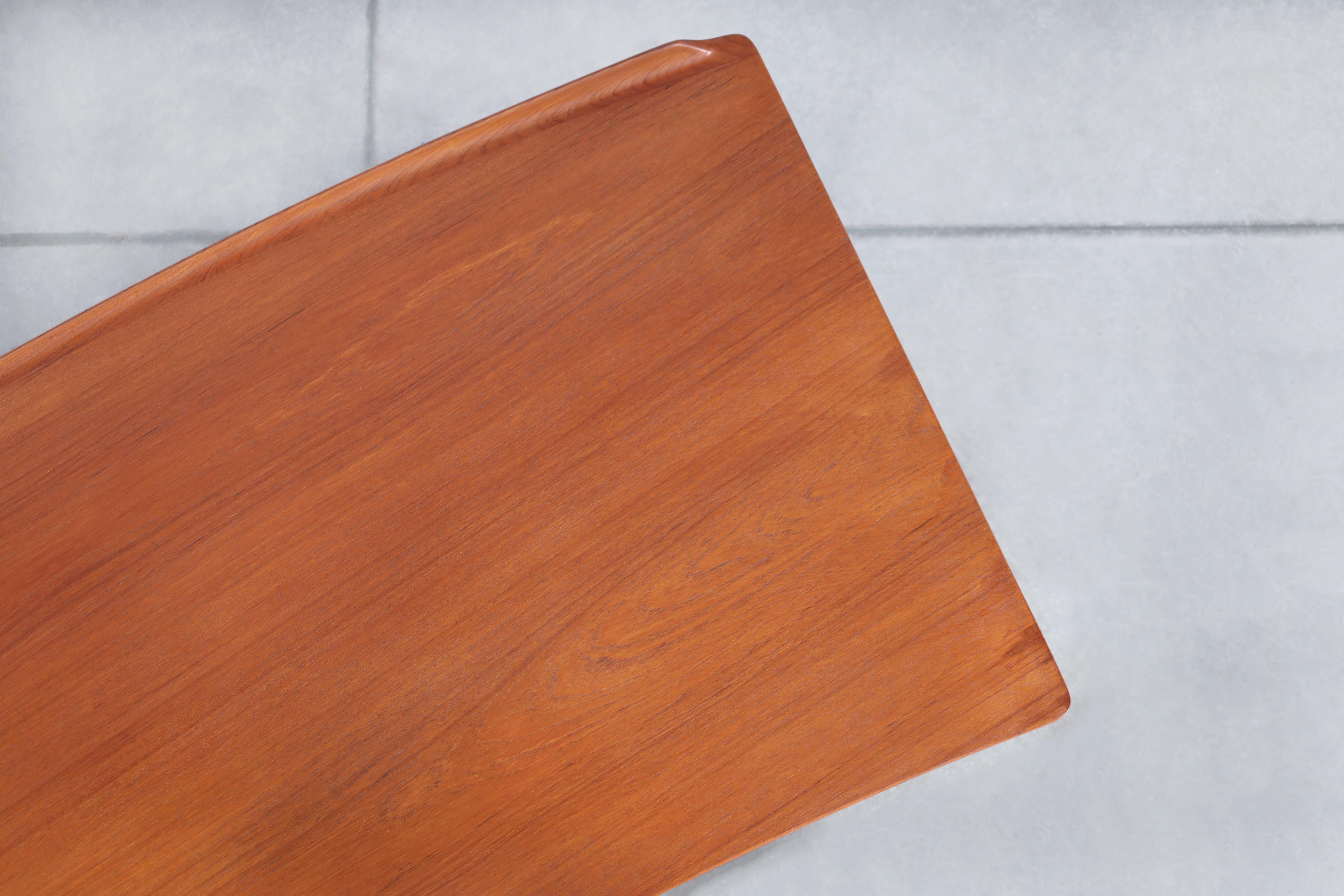Danish Modern Curved Teak Desk by Svend Aage Madsen 8