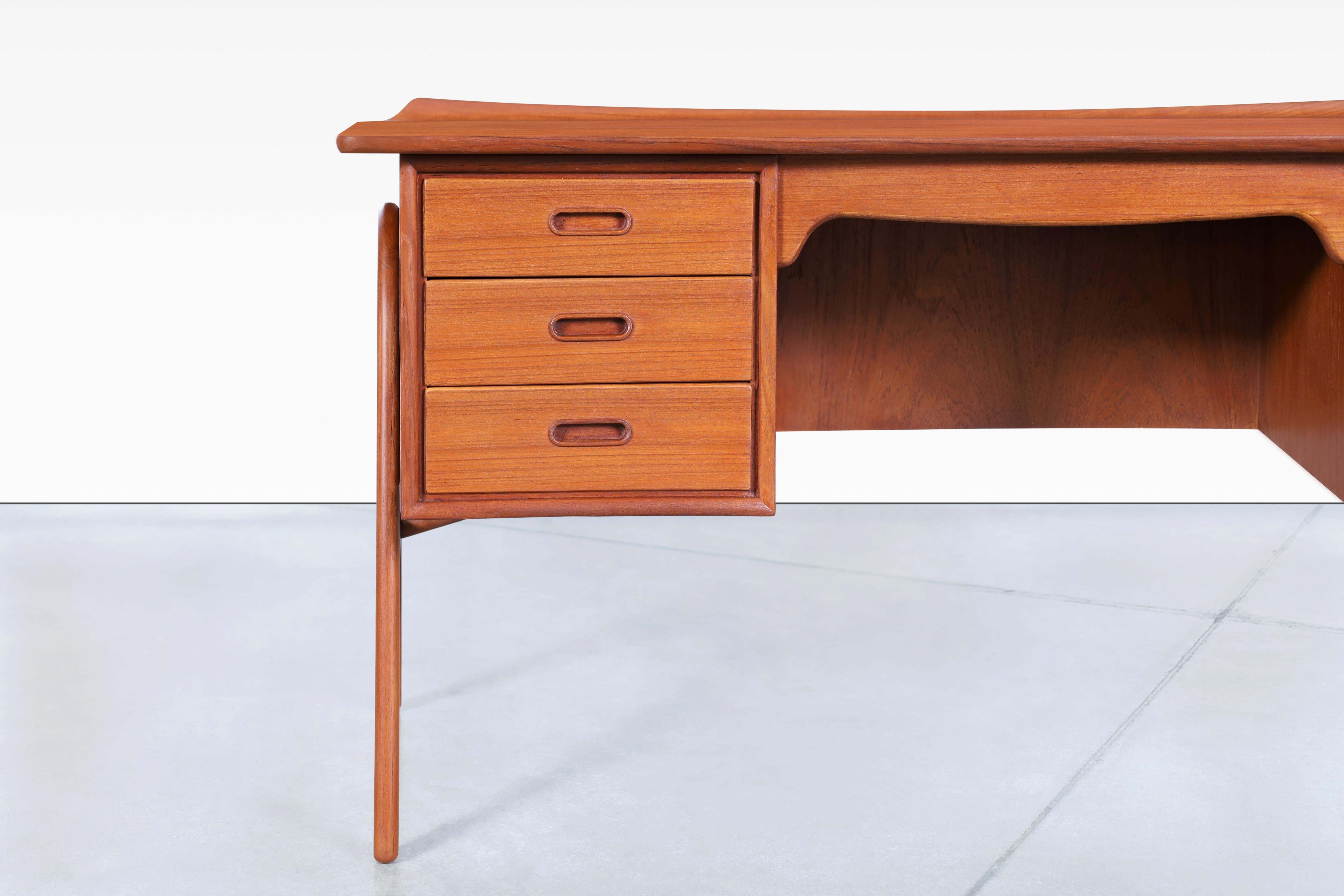 Mid-Century Modern Danish Modern Curved Teak Desk by Svend Aage Madsen