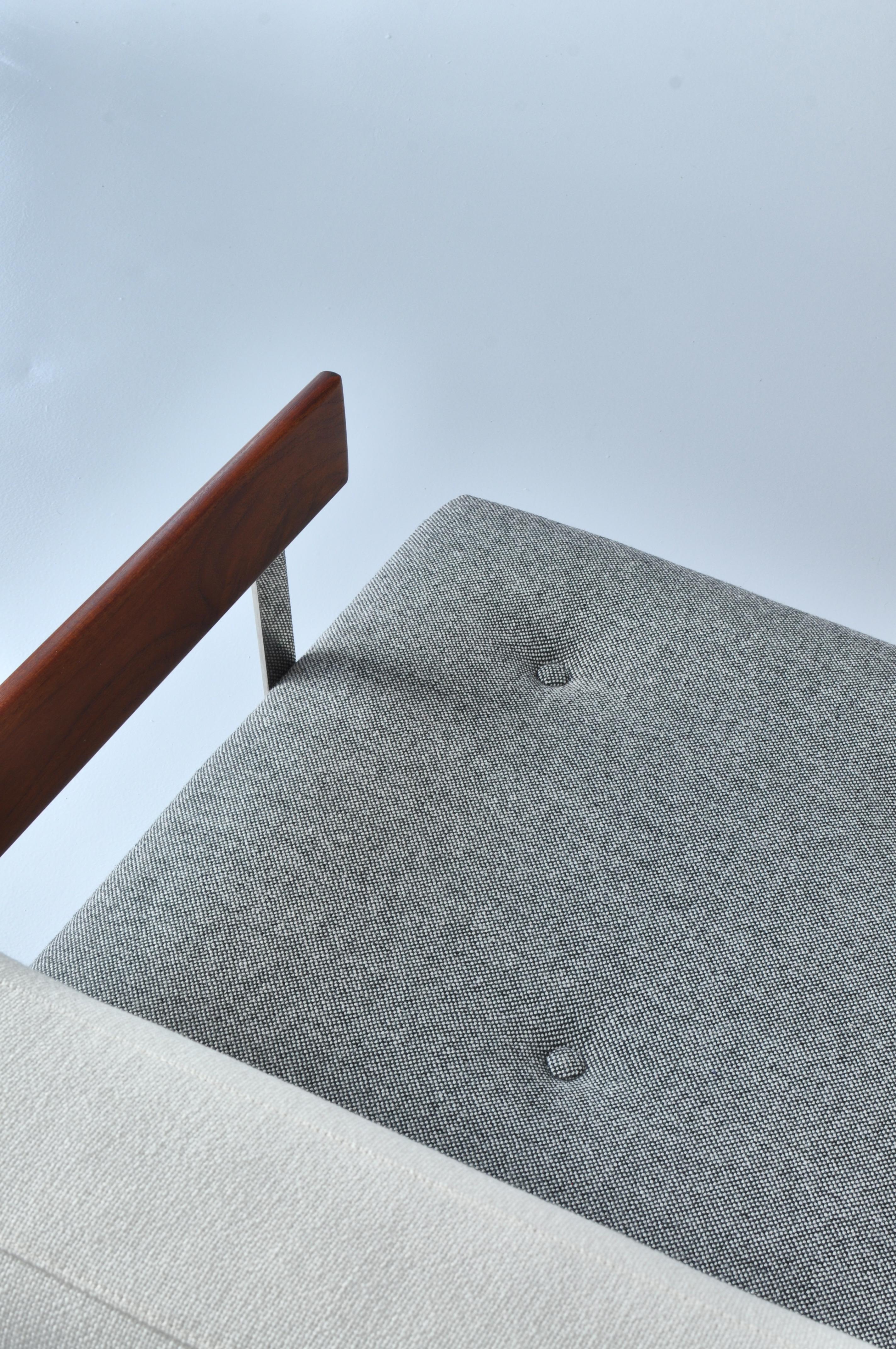 Danish Modern Daybed / Sofa by Ib Kofod-Larsen in Teak Wood and Kvadrat Wool 4