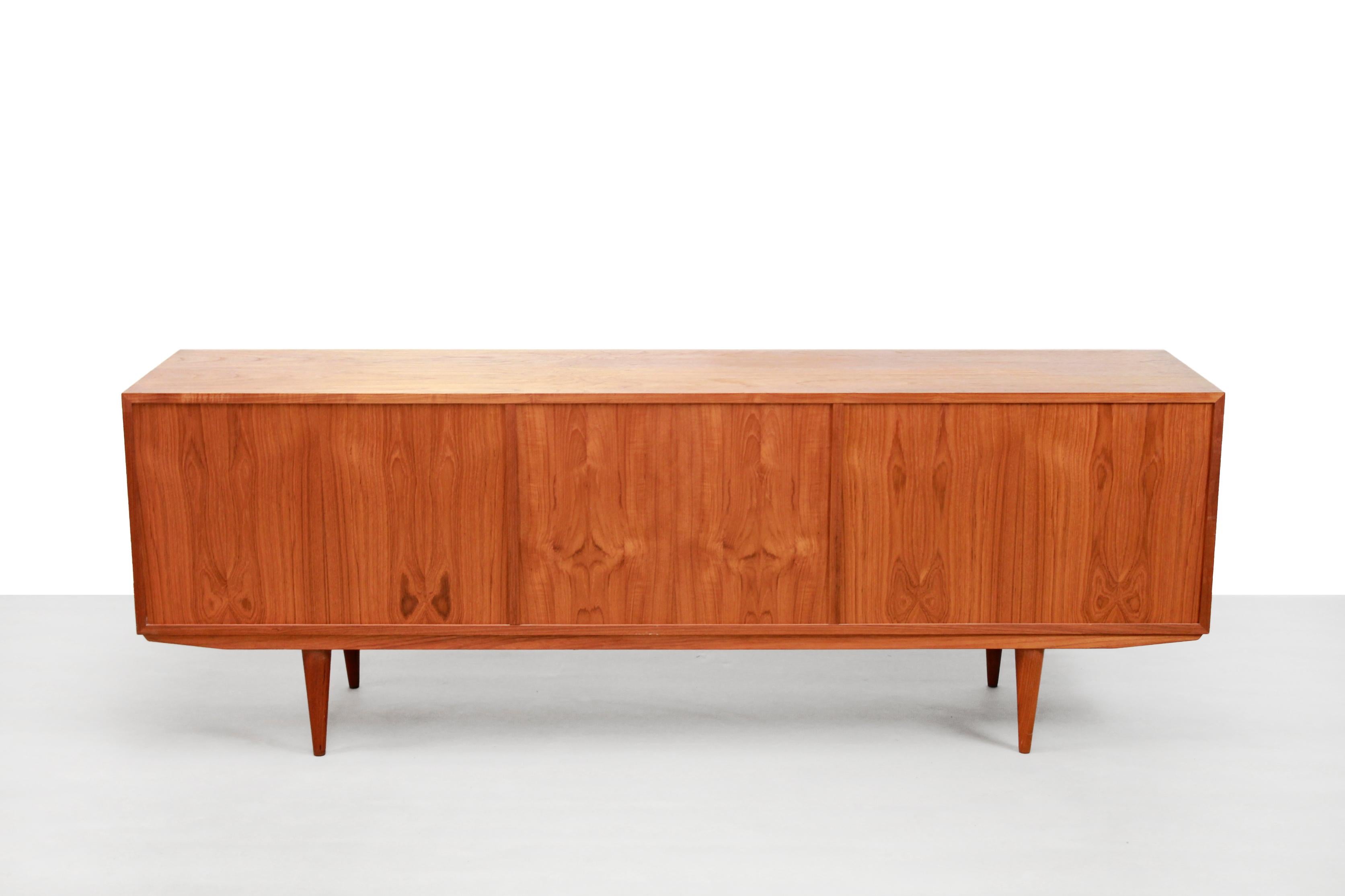 Danish Modern Design Sideboard Credenza from Clausen and Son in Teak, 1960s 2