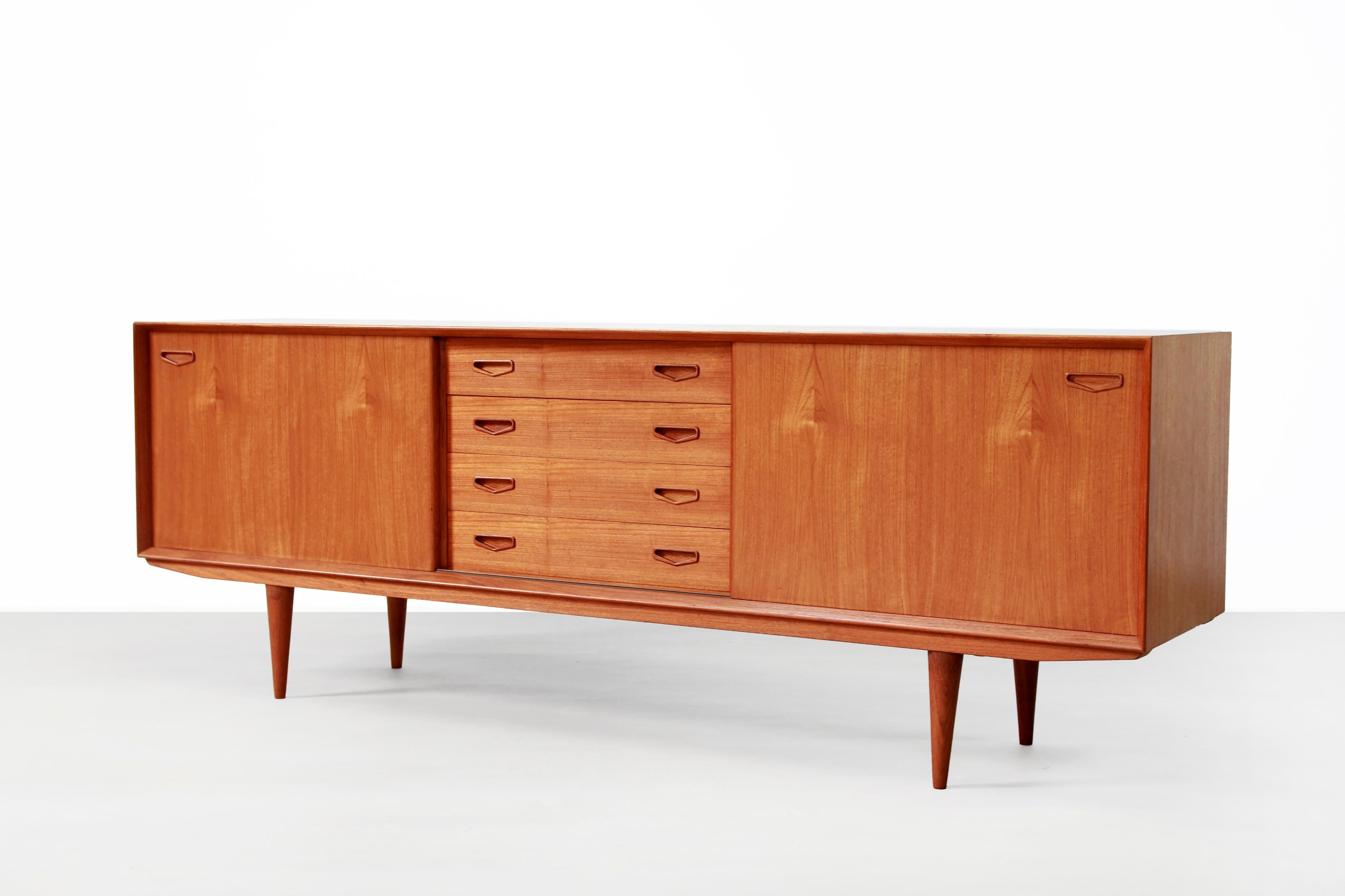 Danish Modern Design Sideboard Credenza from Clausen and Son in Teak, 1960s 3