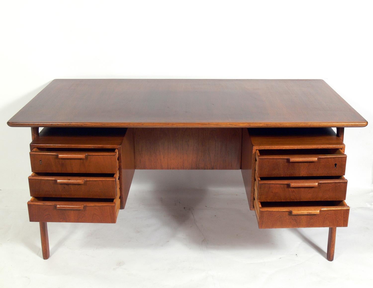 Mid-Century Modern Danish Modern Desk Designed by Gunni Oman