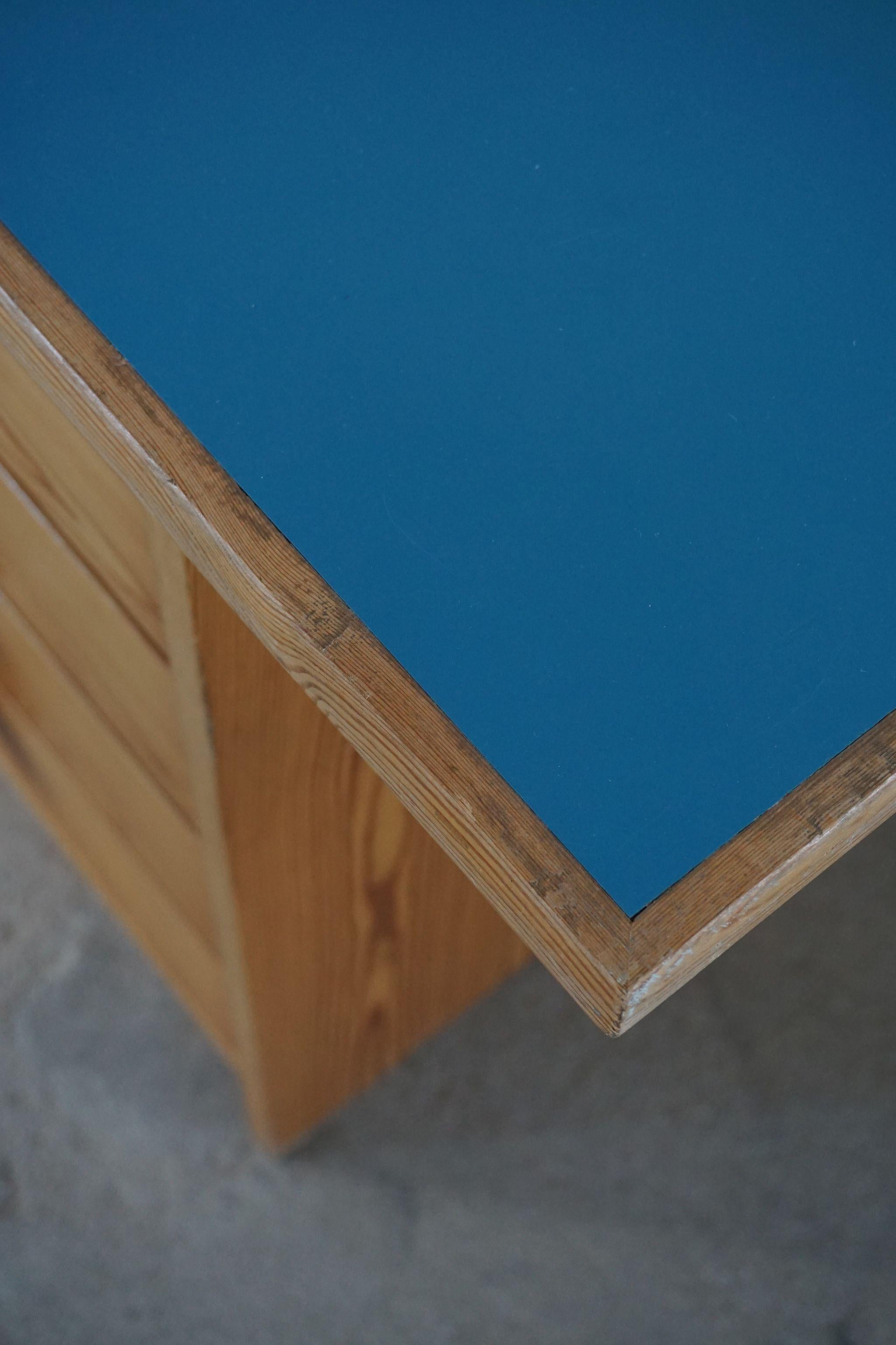 Scandinavian Modern Danish Modern Desk in Pine and Blue Formica, 1970s