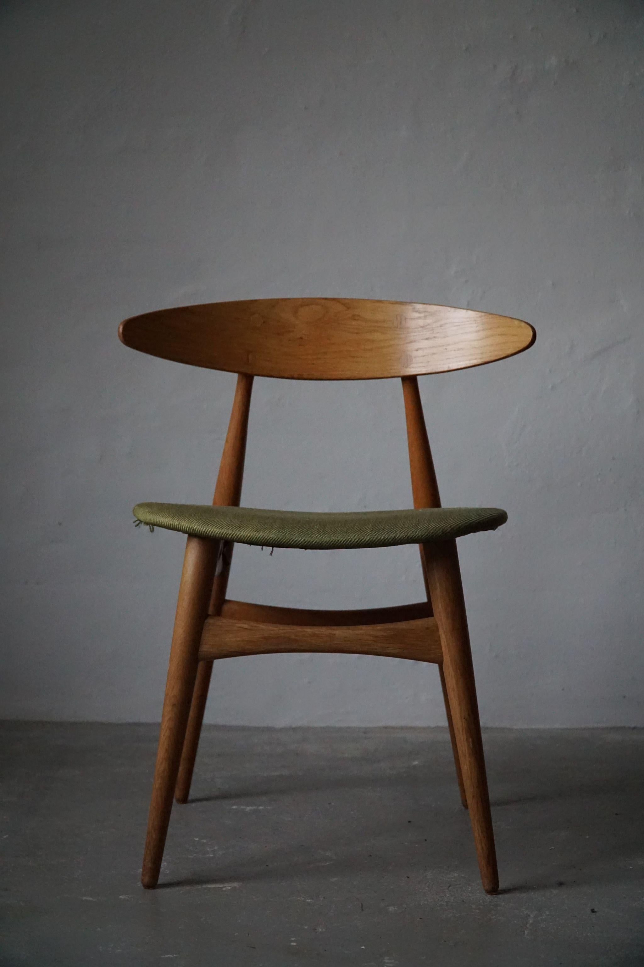 Dining chair by Hans J. Wegner, model 