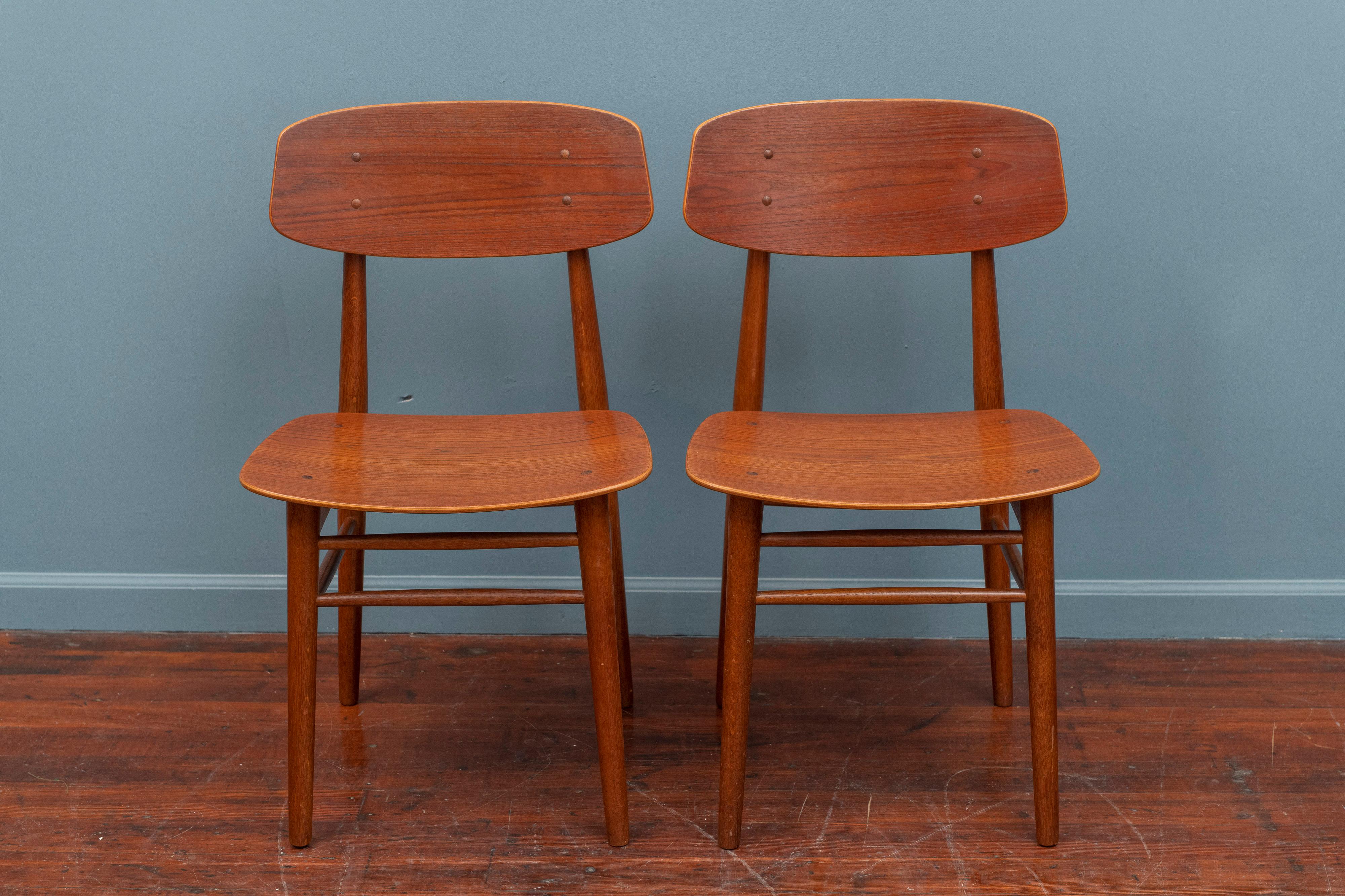 Scandinavian Modern Dining Chairs by Borge Mogensen 2