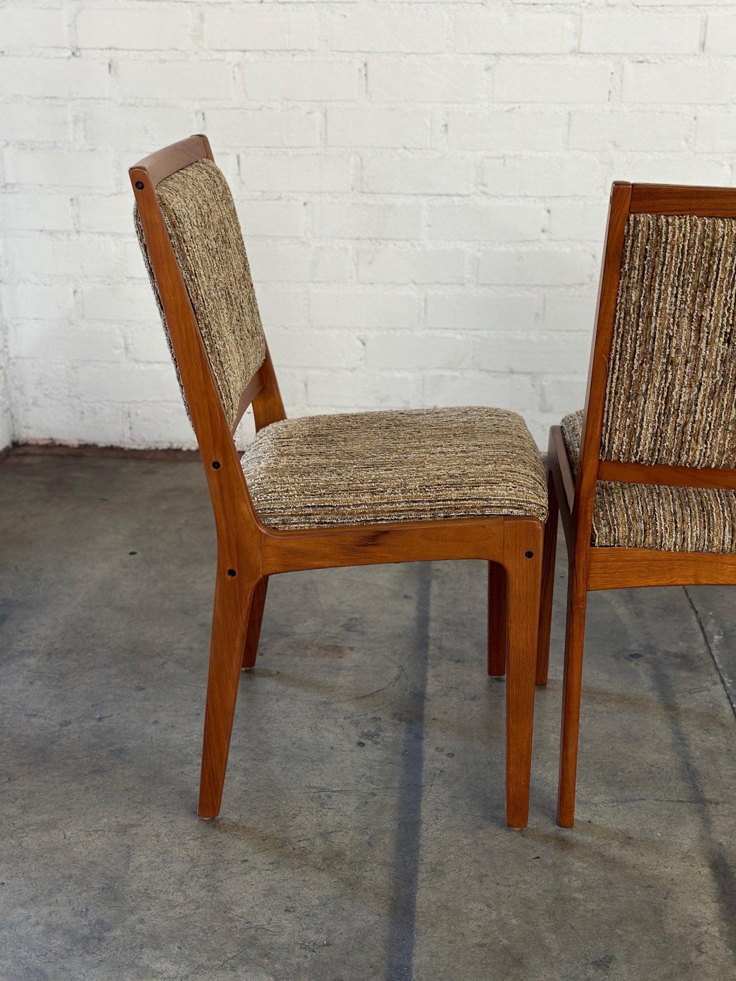 Danish Modern Dining Chairs - Set of Six For Sale 5