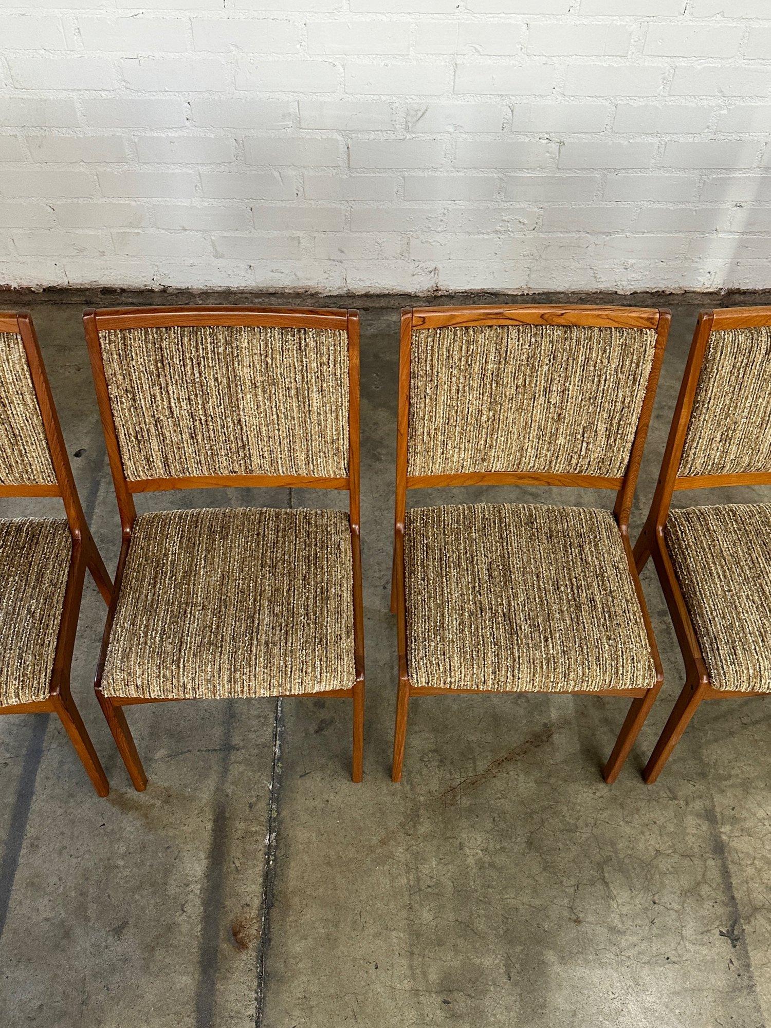 Late 20th Century Danish Modern Dining Chairs - Set of Six For Sale
