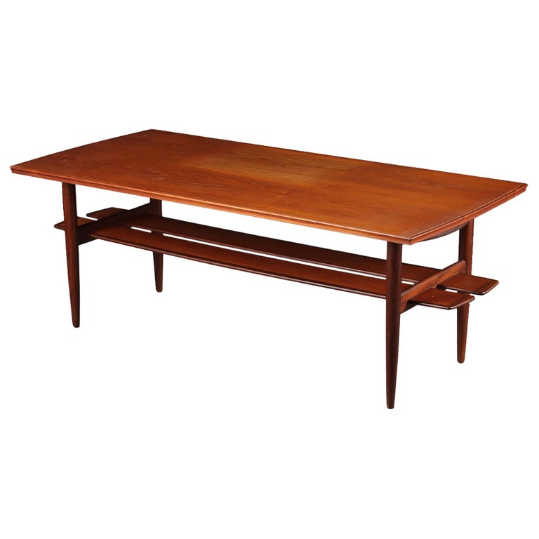 Danish Modern Double Slat Coffee Table in Teak For Sale at 1stDibs