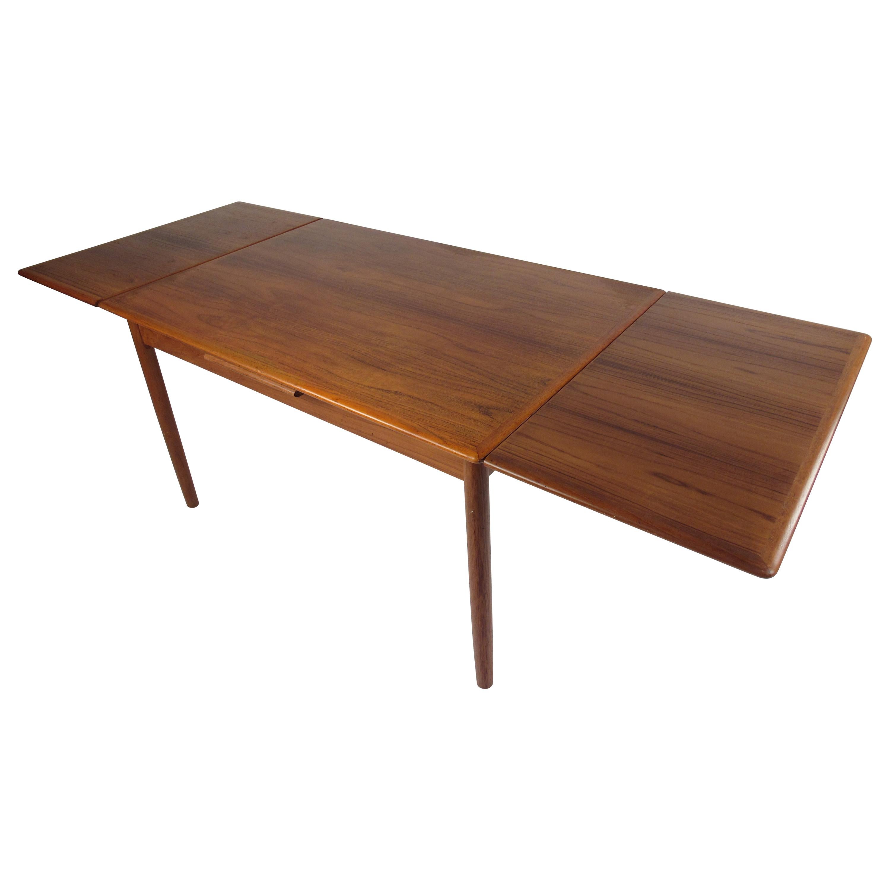 Danish Modern Draw Leaf Dining Table at 1stDibs draw leaf table for sale, drawleaf table