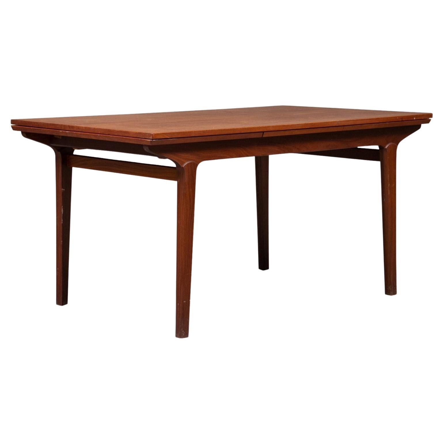 Danish Draw Leaf Dining Table in Teak For Sale at 1stDibs