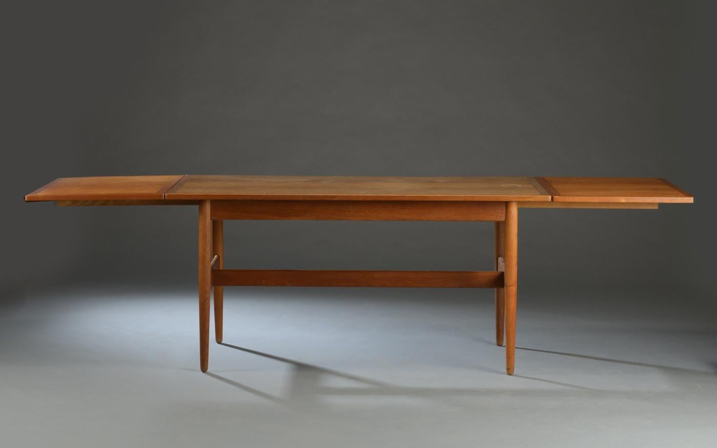 Scandinavian Modern Danish Modern Drop-Leaf Dining Table