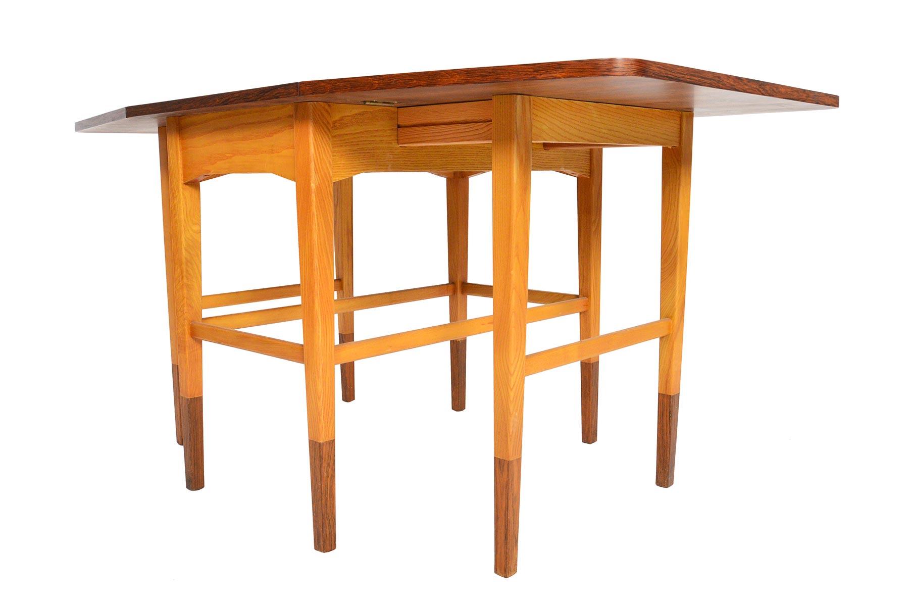 Danish Modern Drop Leaf Rosewood and Oak Console Table In Excellent Condition In Berkeley, CA