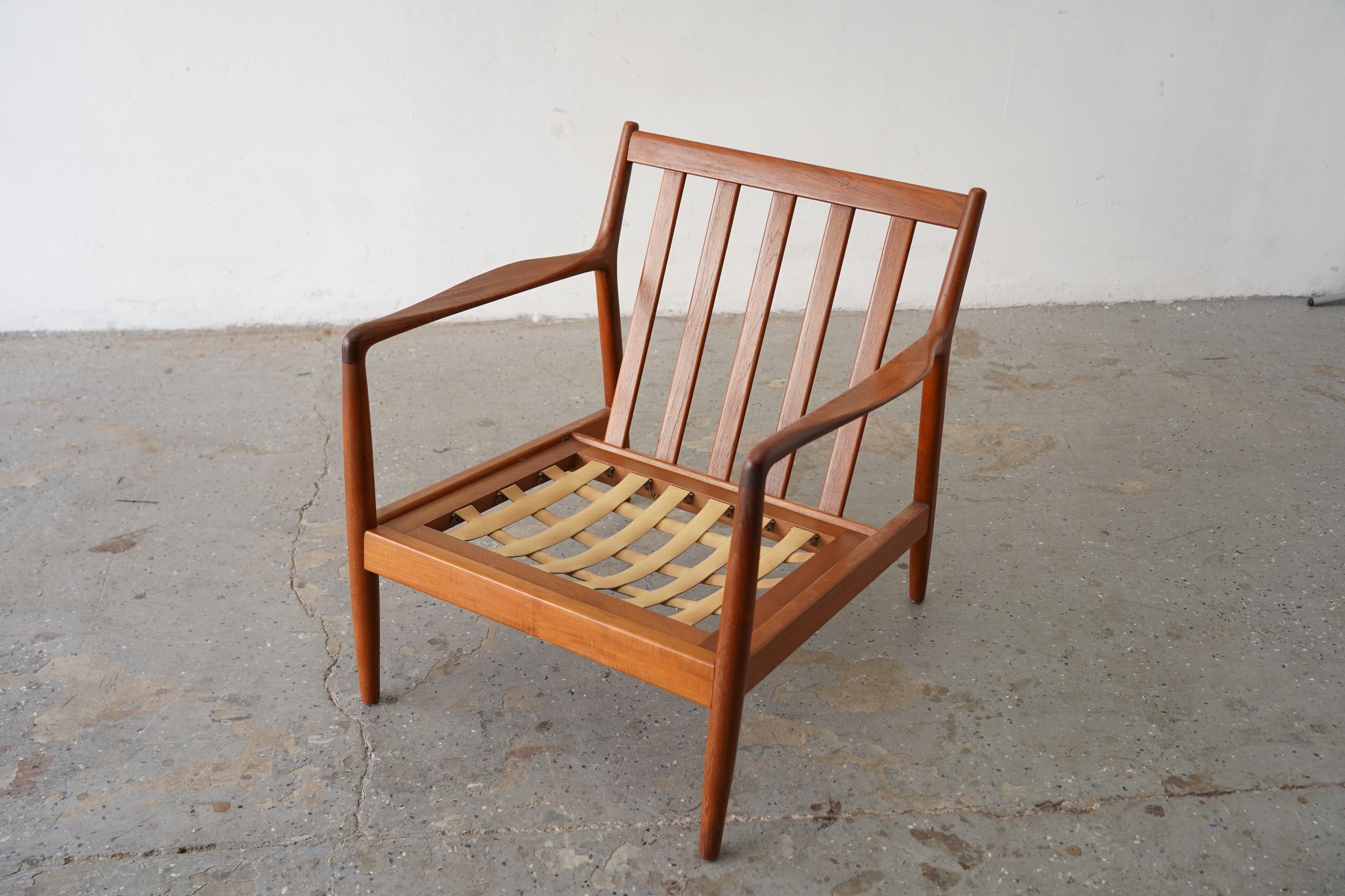 Swedish Danish Modern DUX USA-75 Chair by Folke Ohlsson, Sweden For Sale