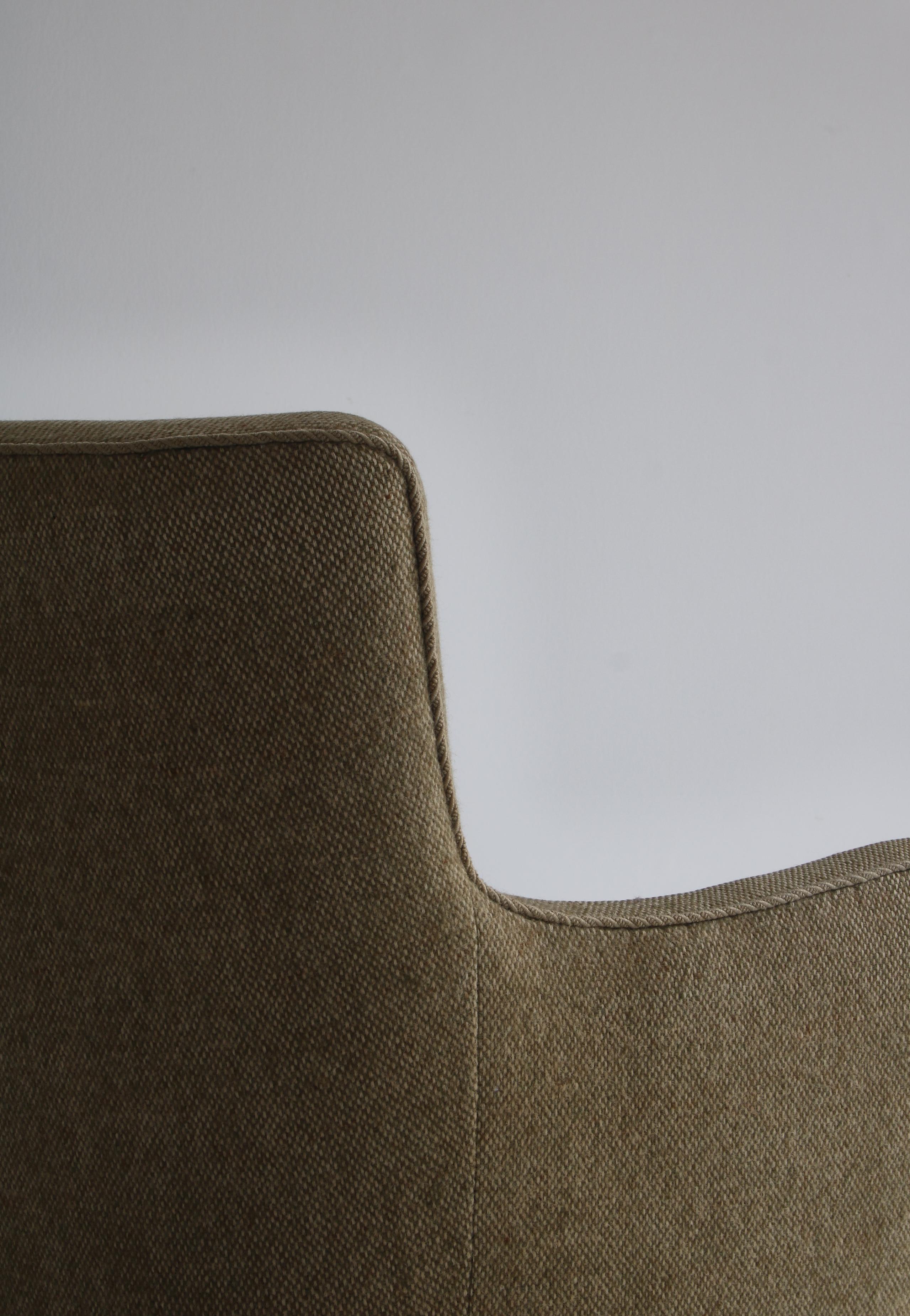 Laine Fauteuil moderne danois en hêtre et rembourrage en laine par Hvidt & Mølgaard, années 1950 en vente