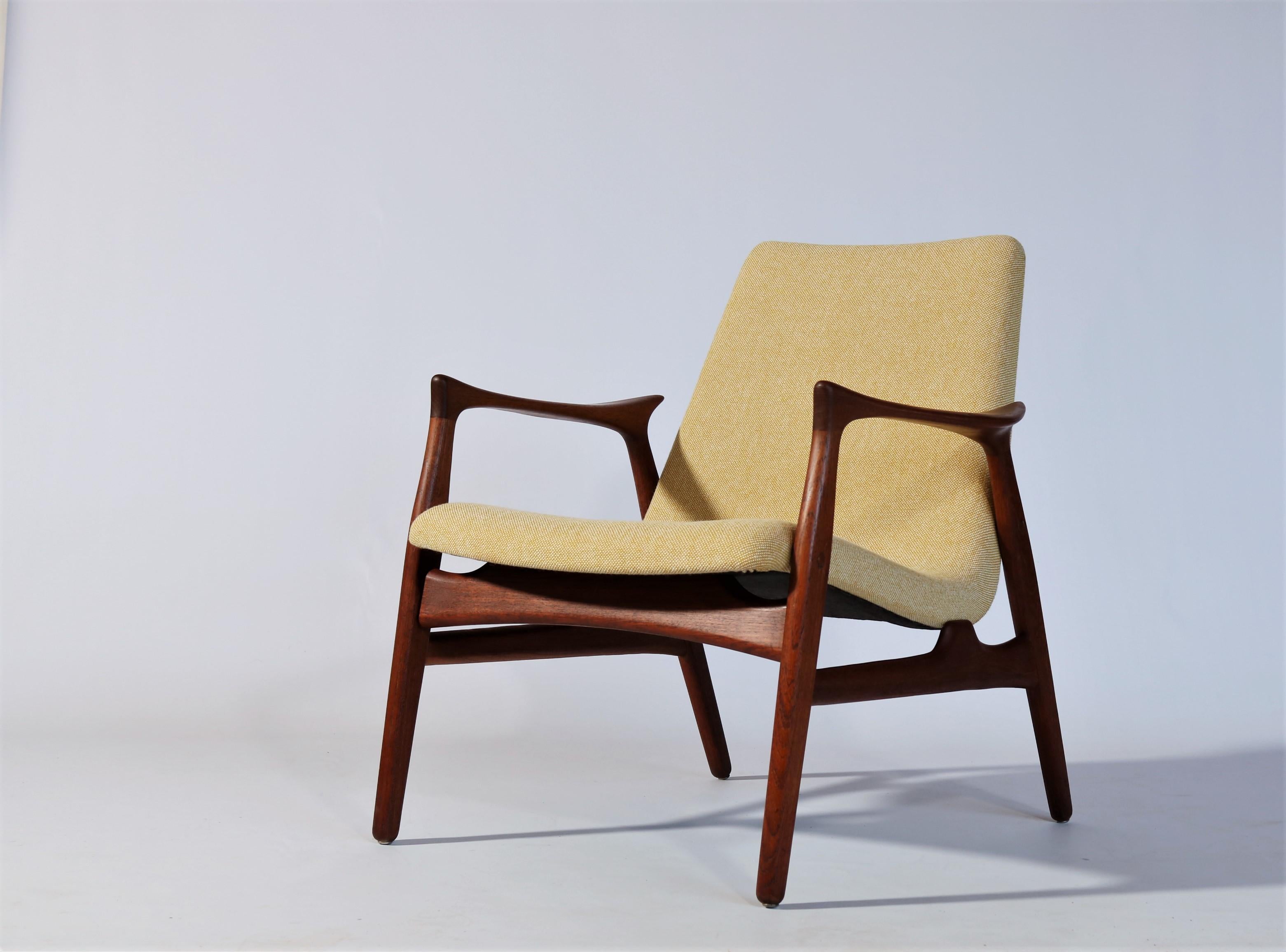 Danish Modern Easy Chair in Teak Wood by Arne Hovmand Olsen, Denmark, 1958 In Good Condition In Odense, DK