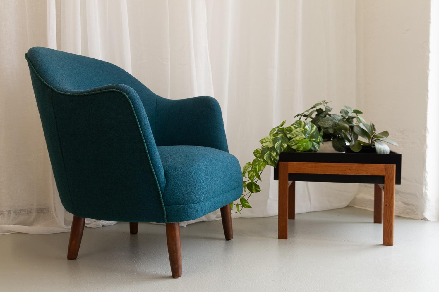 Danish Modern Easy Chair in Teal Blue, 1950s. For Sale 10