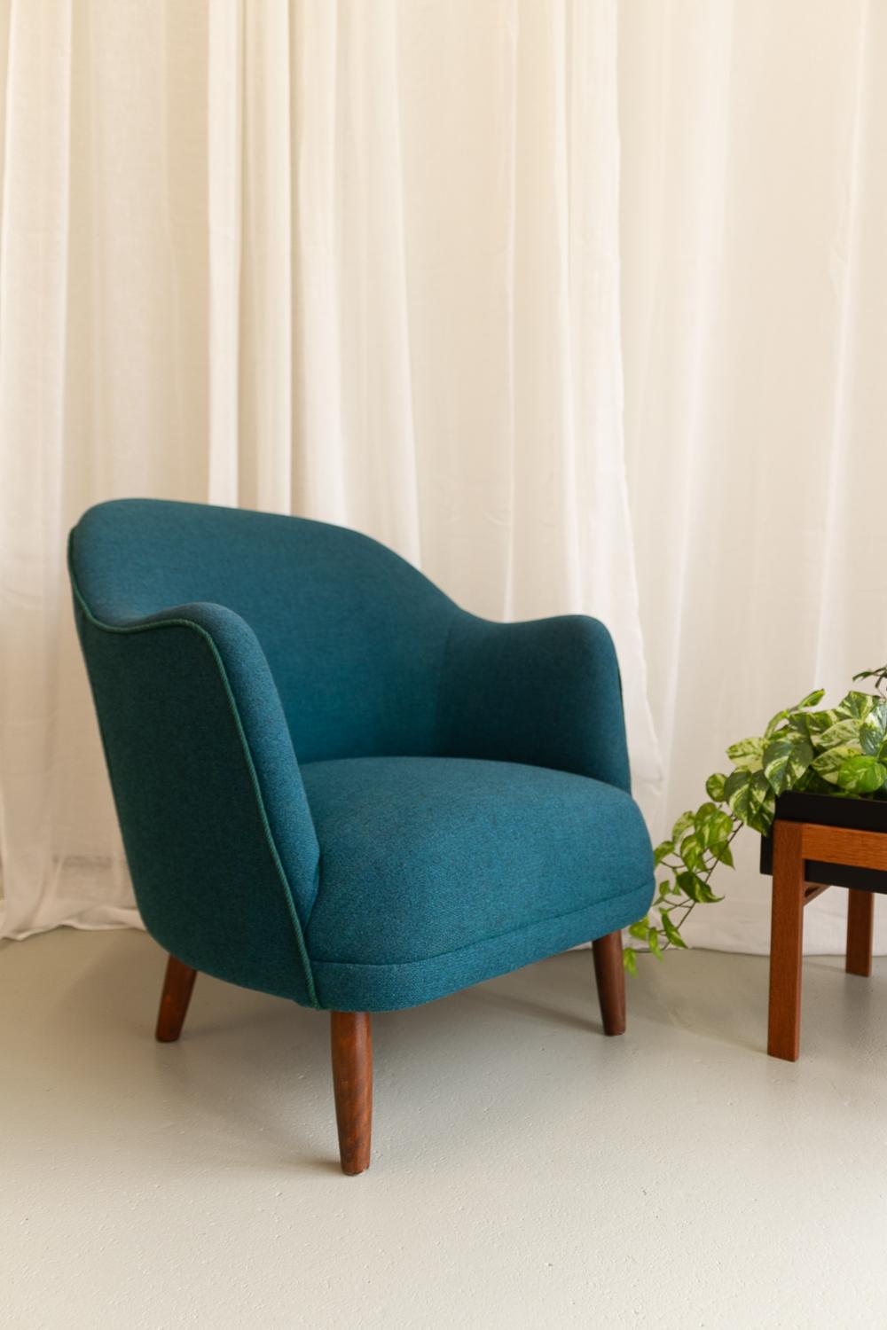 Danish Modern Easy Chair in Teal Blue, 1950s. For Sale 12