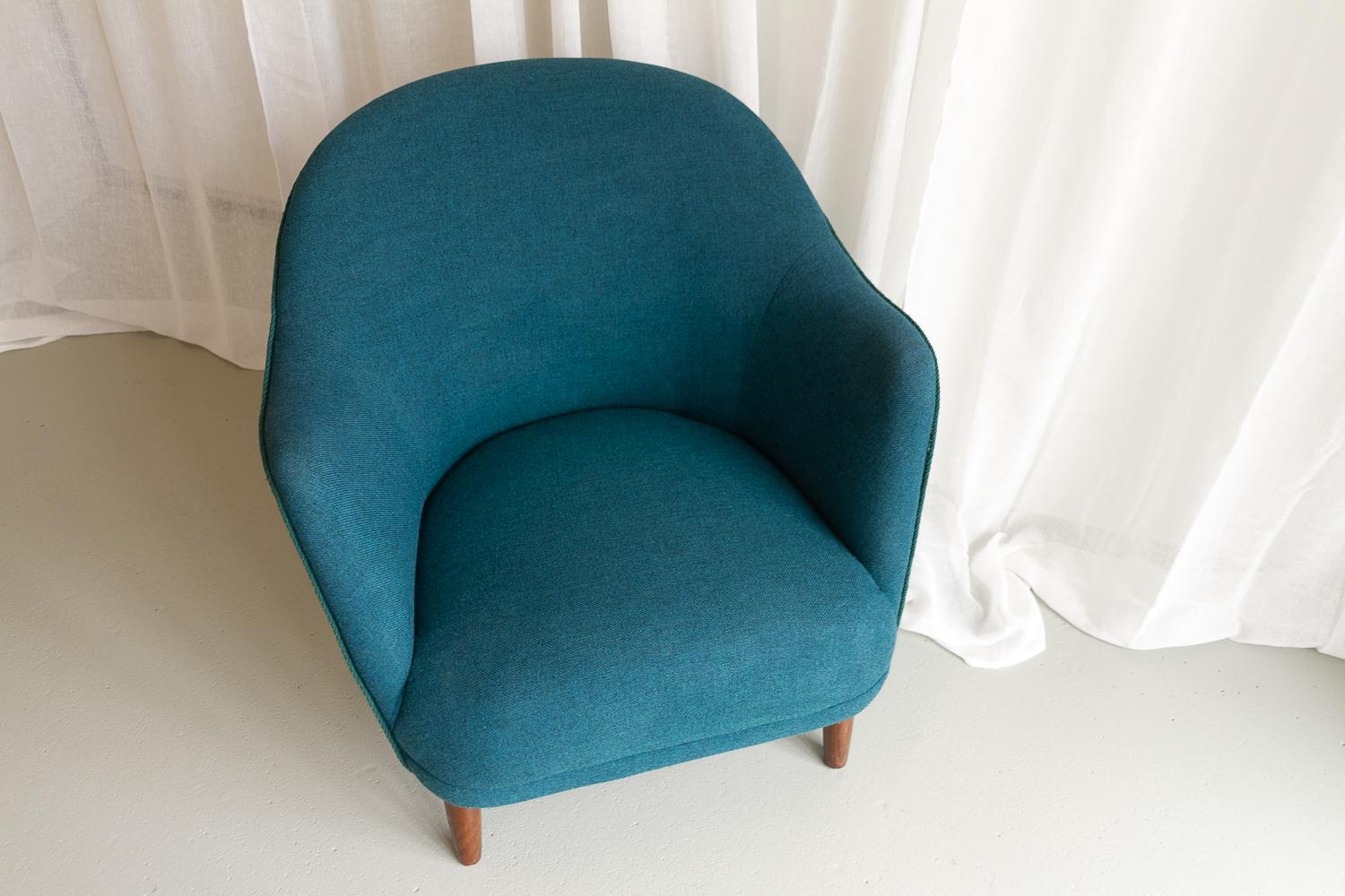 Wool Danish Modern Easy Chair in Teal Blue, 1950s. For Sale