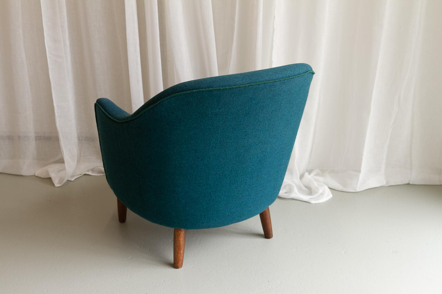 Danish Modern Easy Chair in Teal Blue, 1950s. For Sale 2