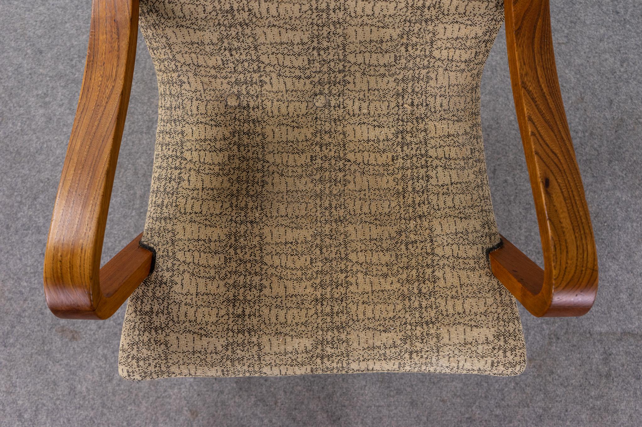 Mid-20th Century Danish Modern Elm Lounge Chair  For Sale