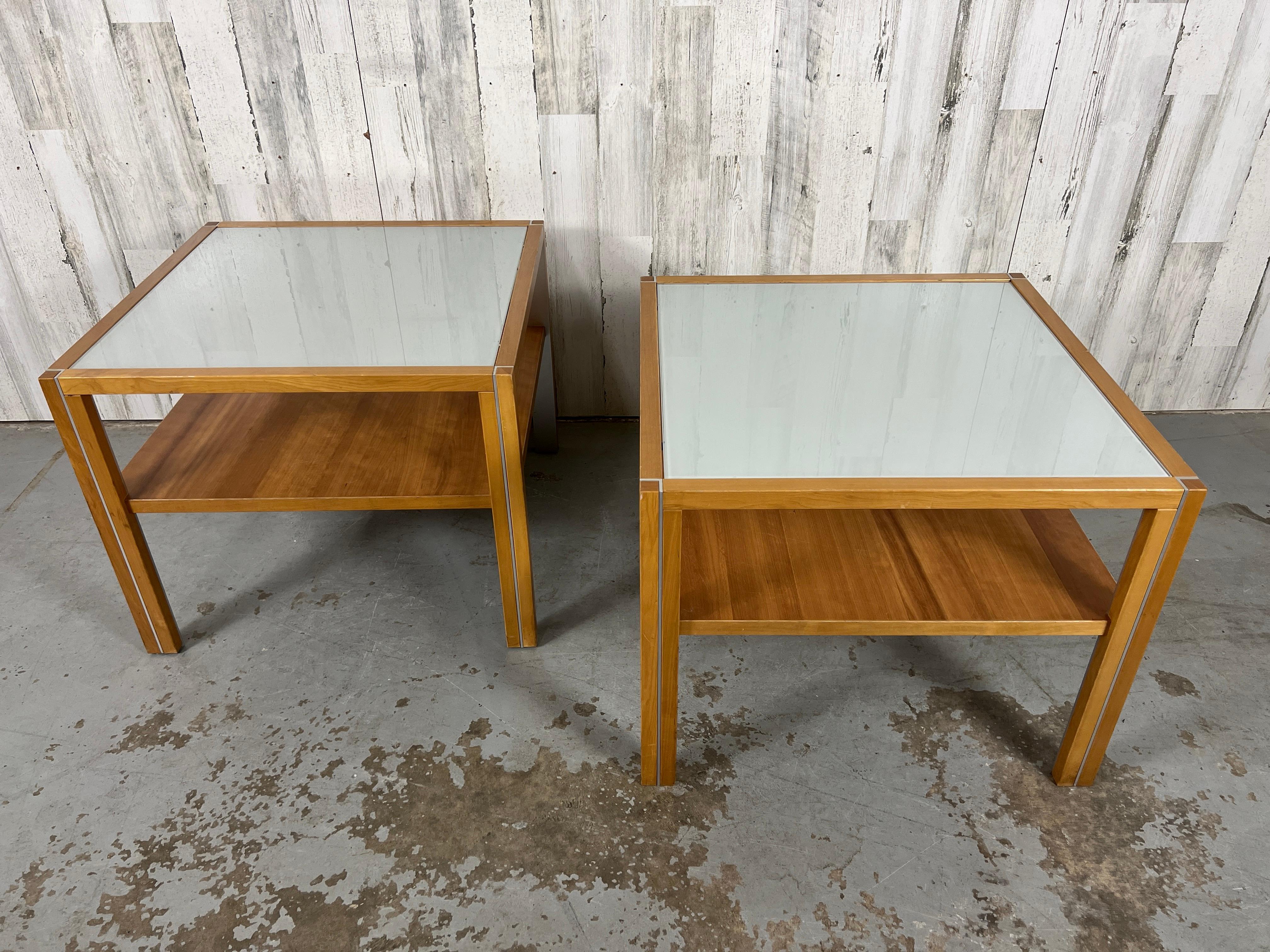 Danois Tables d'extrémité modernes danoises par Gangsø Møbler en vente